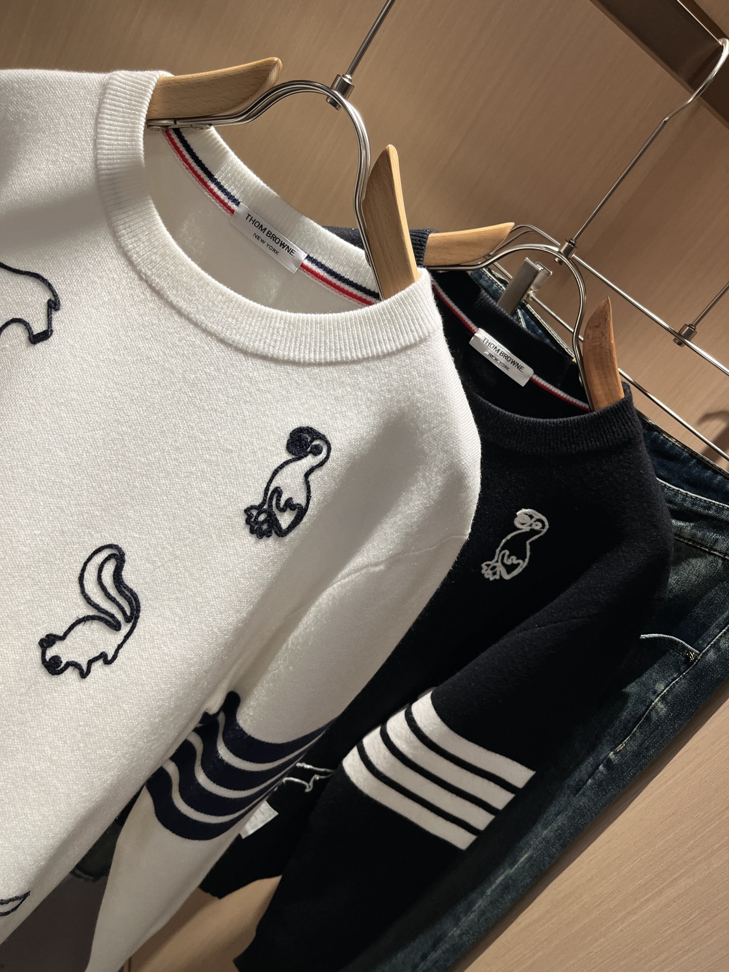 ThomBrow*e汤姆*朗2025秋冬新款男女同款👫针织羊毛衫，今年的专柜新品，男女同款👫超软羊毛面料