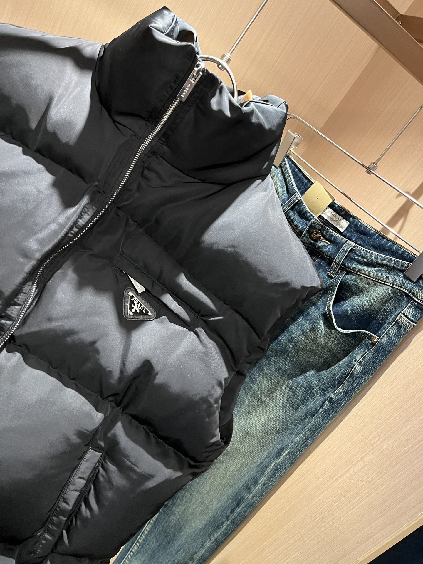 PRAD*A普*达2025秋冬休闲棉服马甲外套，最新时尚休闲拉链夹克，时尚夹克外套!贸易公司渠道稀出，同