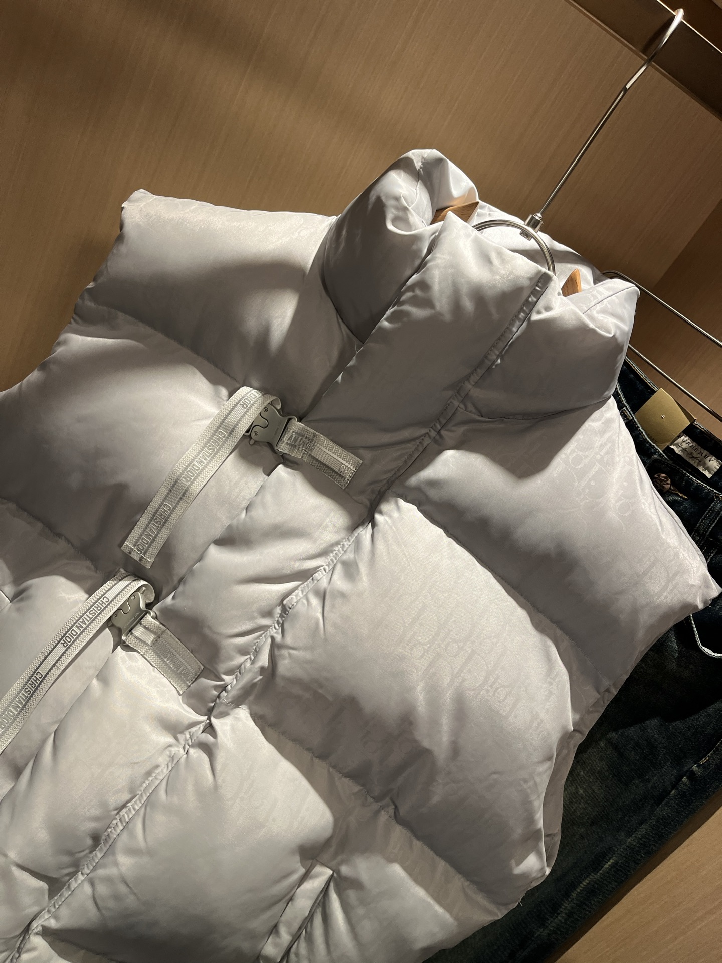 Dio*r迪*奥2025秋冬男士薄棉服马甲夹克外套，最新时尚休闲夹克，贸易公司渠道稀出，同步官网发售，胸