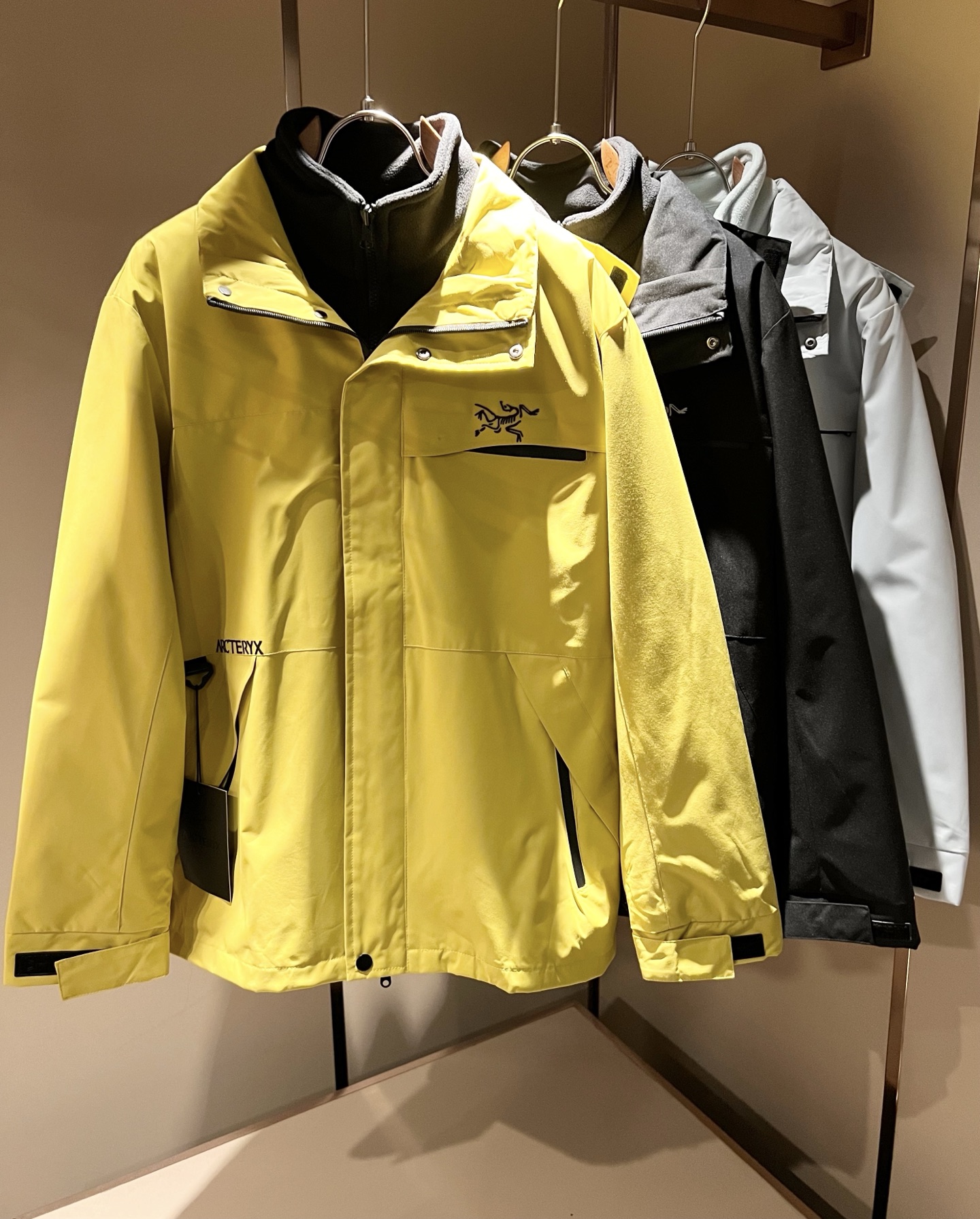 ARCTER*X始*祖鸟 ⚠️两件套！2025秋冬新款男士冲锋衣夹克外套，⚠️内胆摇粒绒拆卸一两穿！户外