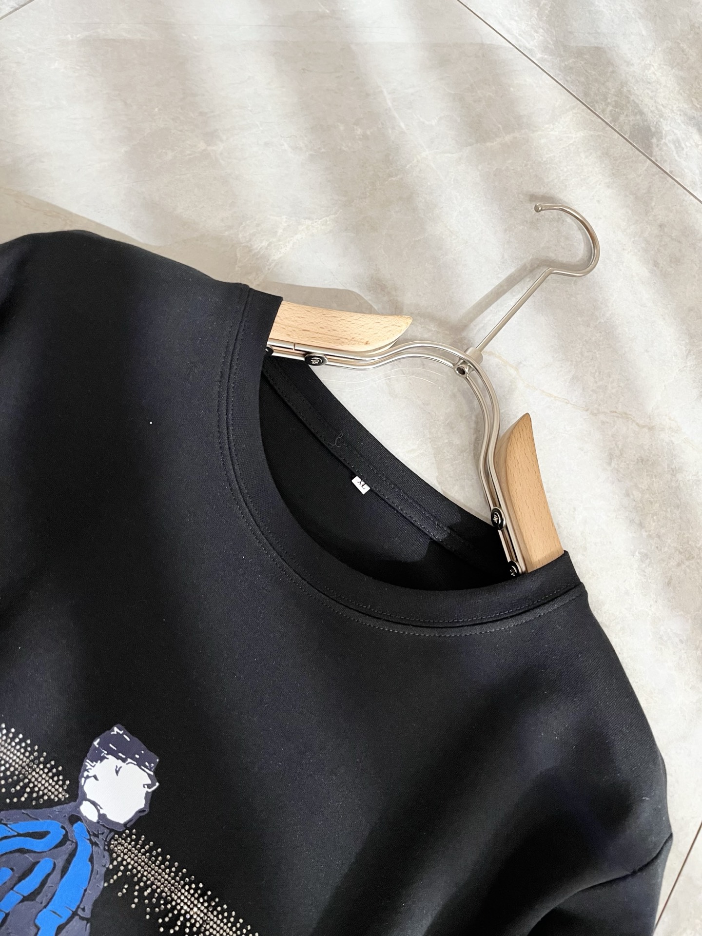 PRAD*A普*达2025秋冬新款男士长袖打底衫，最新款全网独家首上！！~既经典有时尚百搭，谁不爱啊，将