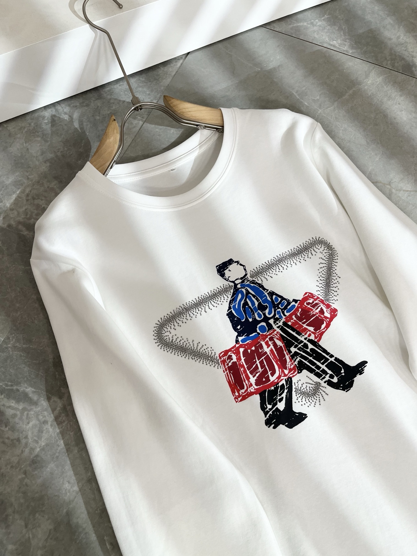 PRAD*A普*达2025秋冬新款男士长袖打底衫，最新款全网独家首上！！~既经典有时尚百搭，谁不爱啊，将