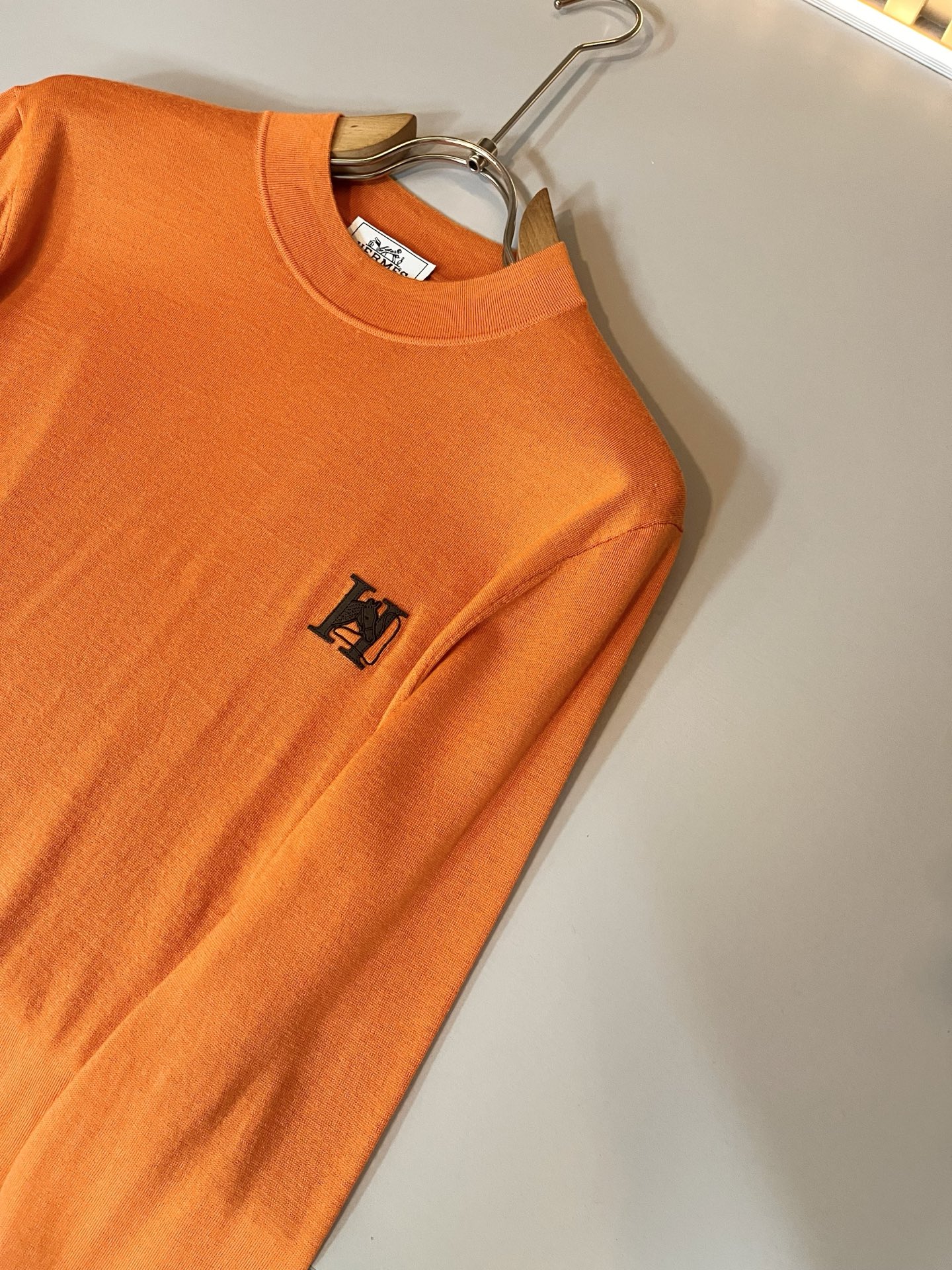 Her*mes爱*仕2025秋冬新款男士针织羊毛衫，全新升级百搭基础款，低调奢华，品格之选！甄选优质精选