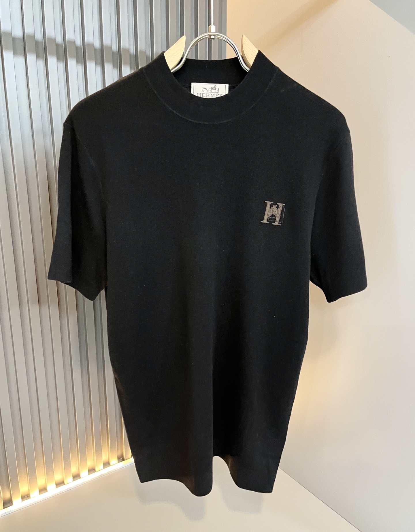 Her*mes爱*仕2025秋冬新款男士针织羊毛衫，全新升级百搭基础款，低调奢华，品格之选！甄选优质精选