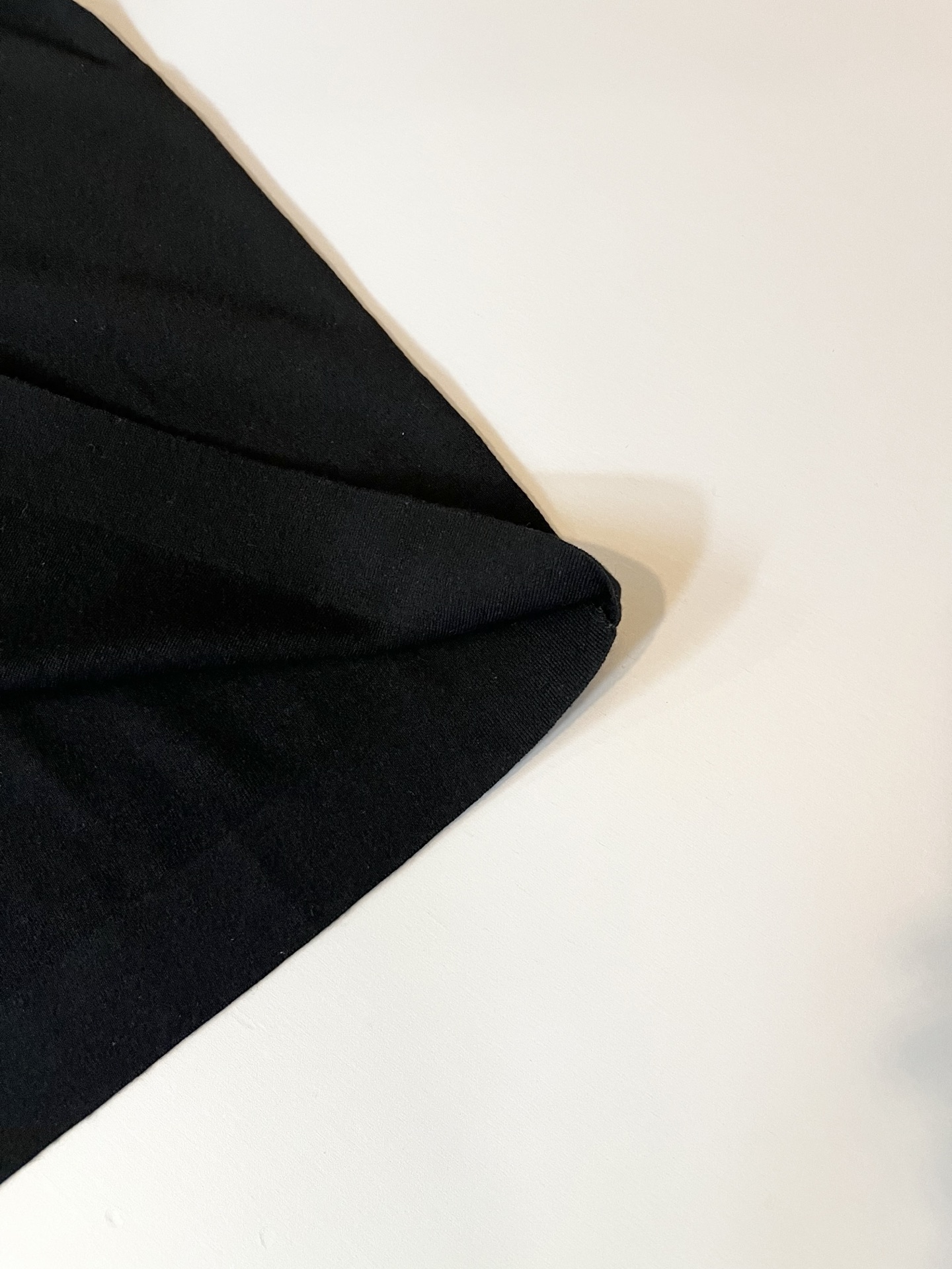 Her*mes爱*仕2025秋冬新款男士针织羊毛衫，全新升级百搭基础款，低调奢华，品格之选！甄选优质精选