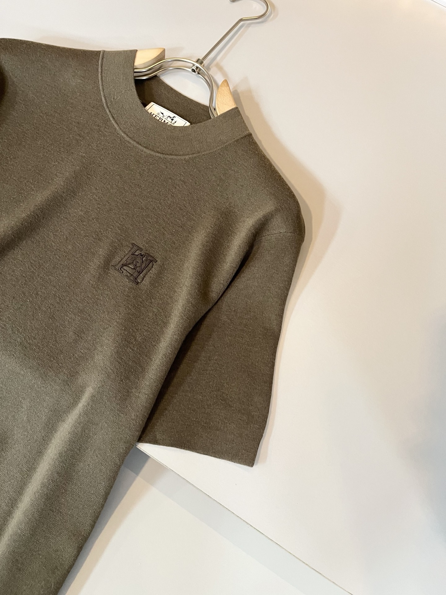 Her*mes爱*仕2025秋冬新款男士针织羊毛衫，全新升级百搭基础款，低调奢华，品格之选！甄选优质精选