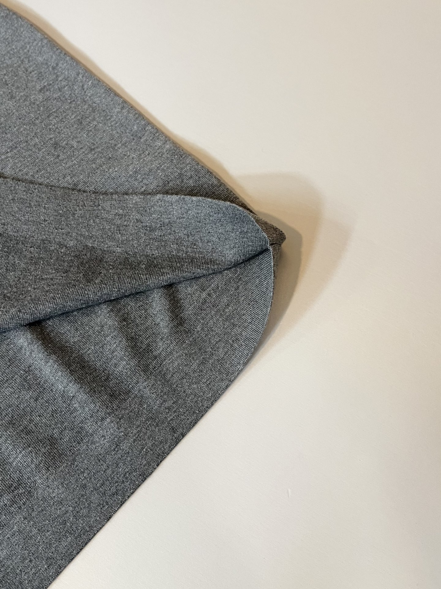 Her*mes爱*仕2025秋冬新款男士针织羊毛衫，全新升级百搭基础款，低调奢华，品格之选！甄选优质精选