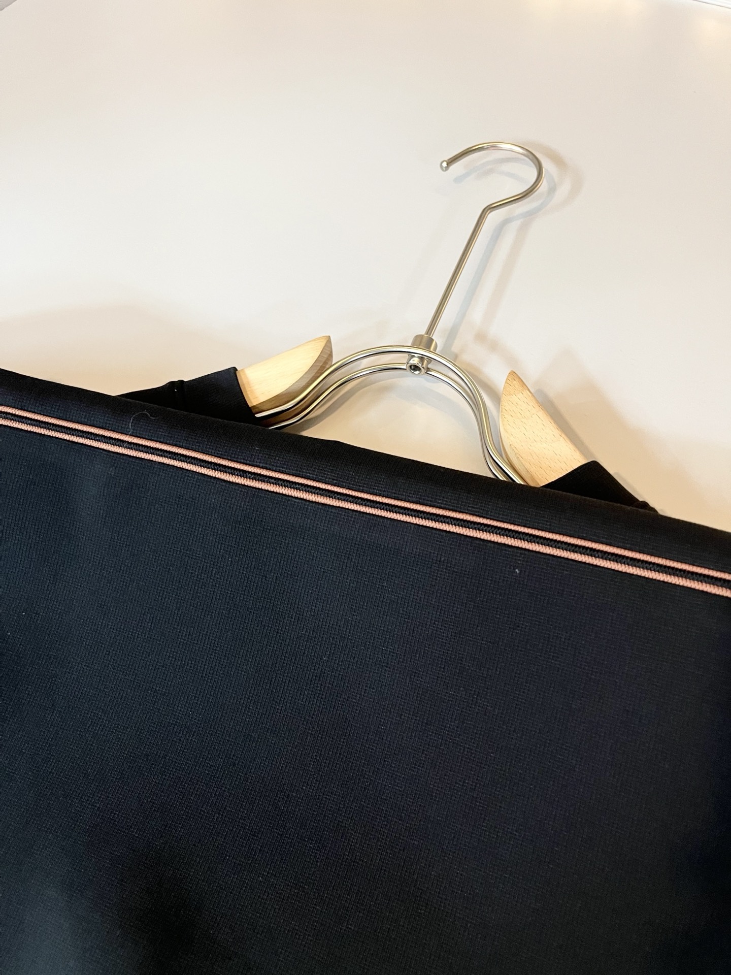 Ermenegildo Zeg*a杰*亚 2025秋冬新款男士休闲卫衣，压轴的渠道货出现了！！柜台同步销