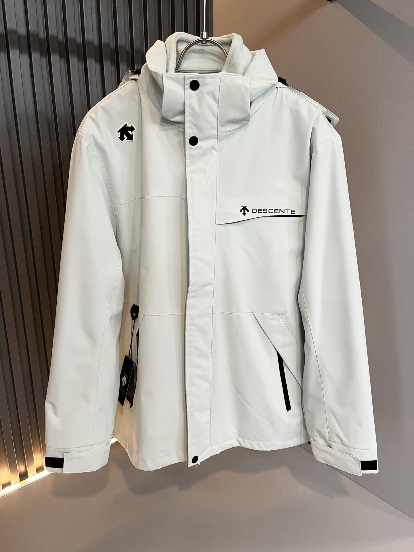 迪桑特DESCENTE ⚠️两件套！2025秋冬新款男女同款👫夹克外套，自1935年荣耀至今的专业运动品