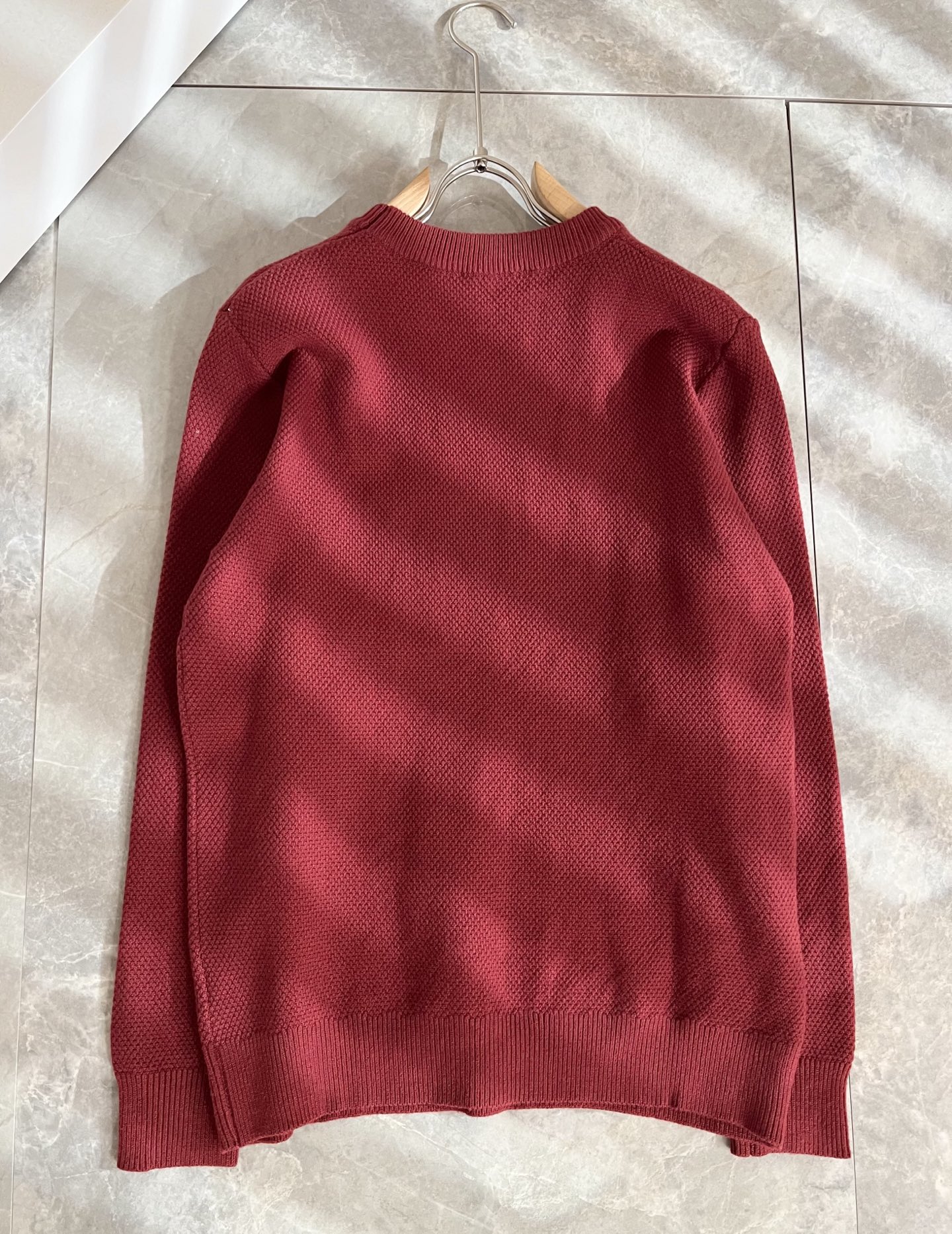 GUC*I 古家 2025秋冬新款男女同款👫 针织羊毛衫，胸前标志logo钩织设计！贸易公司渠道稀出，同