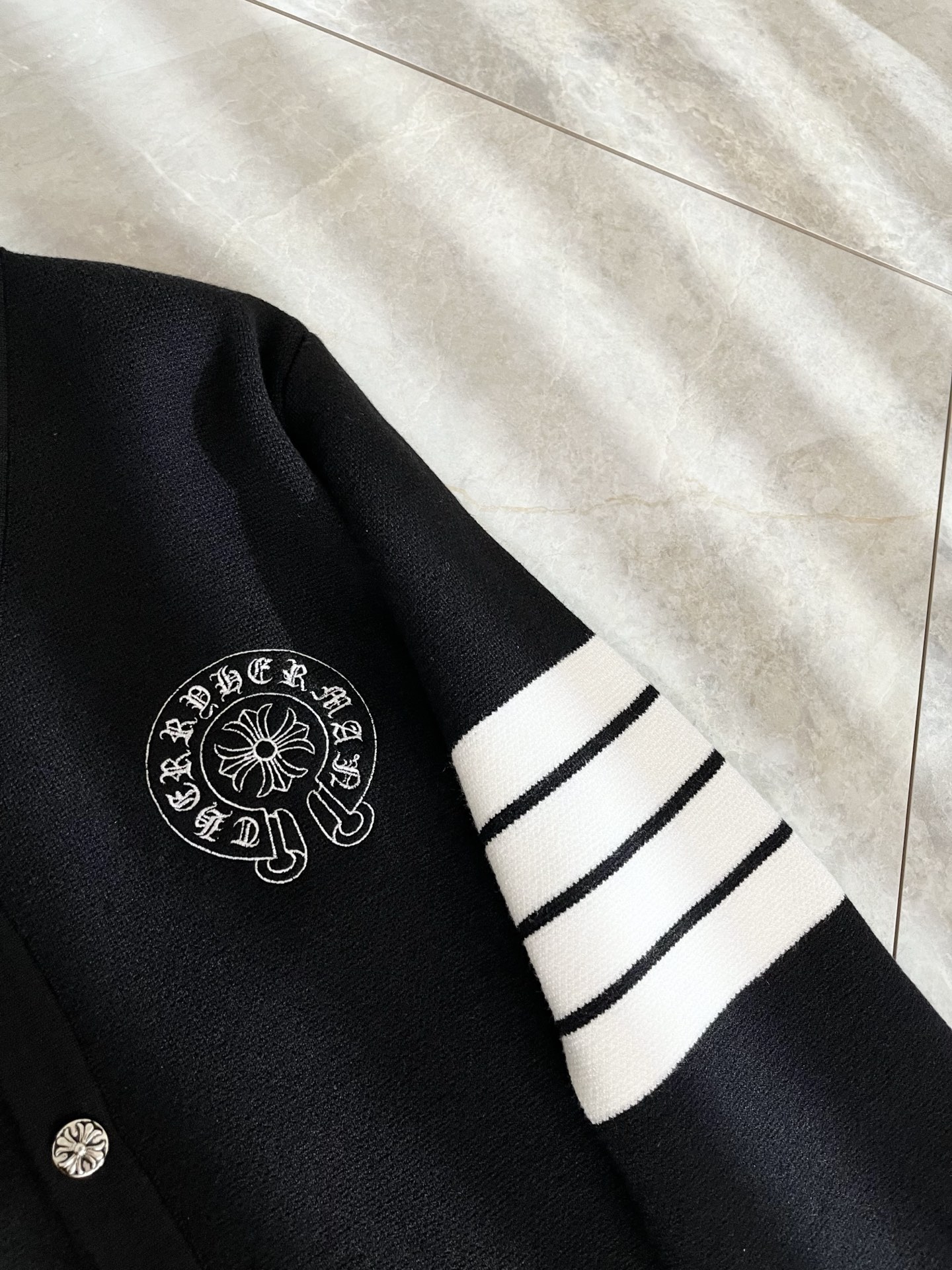 Chrome hear*s克*心 2025秋冬新款男女同款👫针织羊毛开衫，一款让你从心底认可秋冬必备羊毛