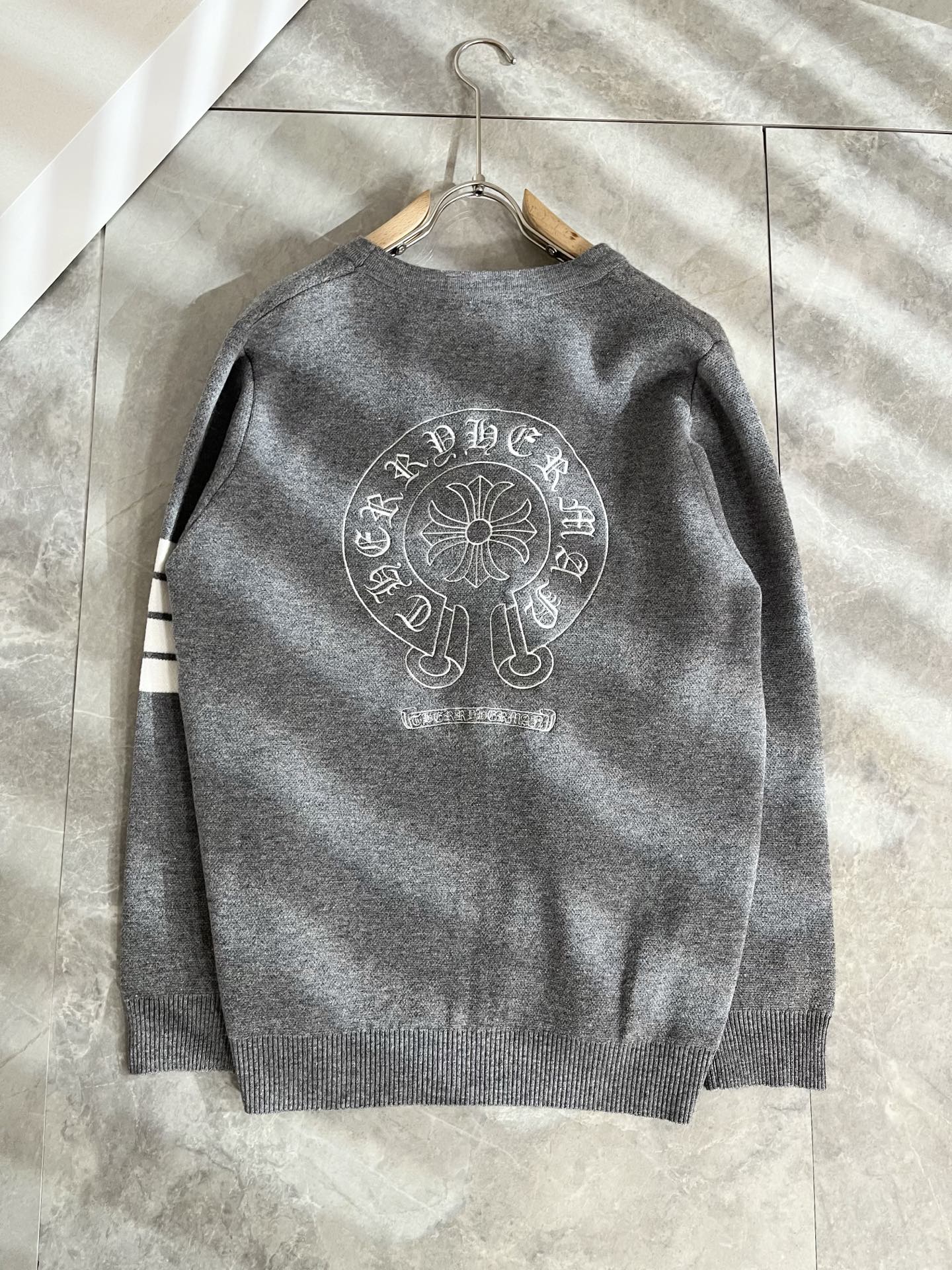 Chrome hear*s克*心 2025秋冬新款男女同款👫针织羊毛开衫，一款让你从心底认可秋冬必备羊毛