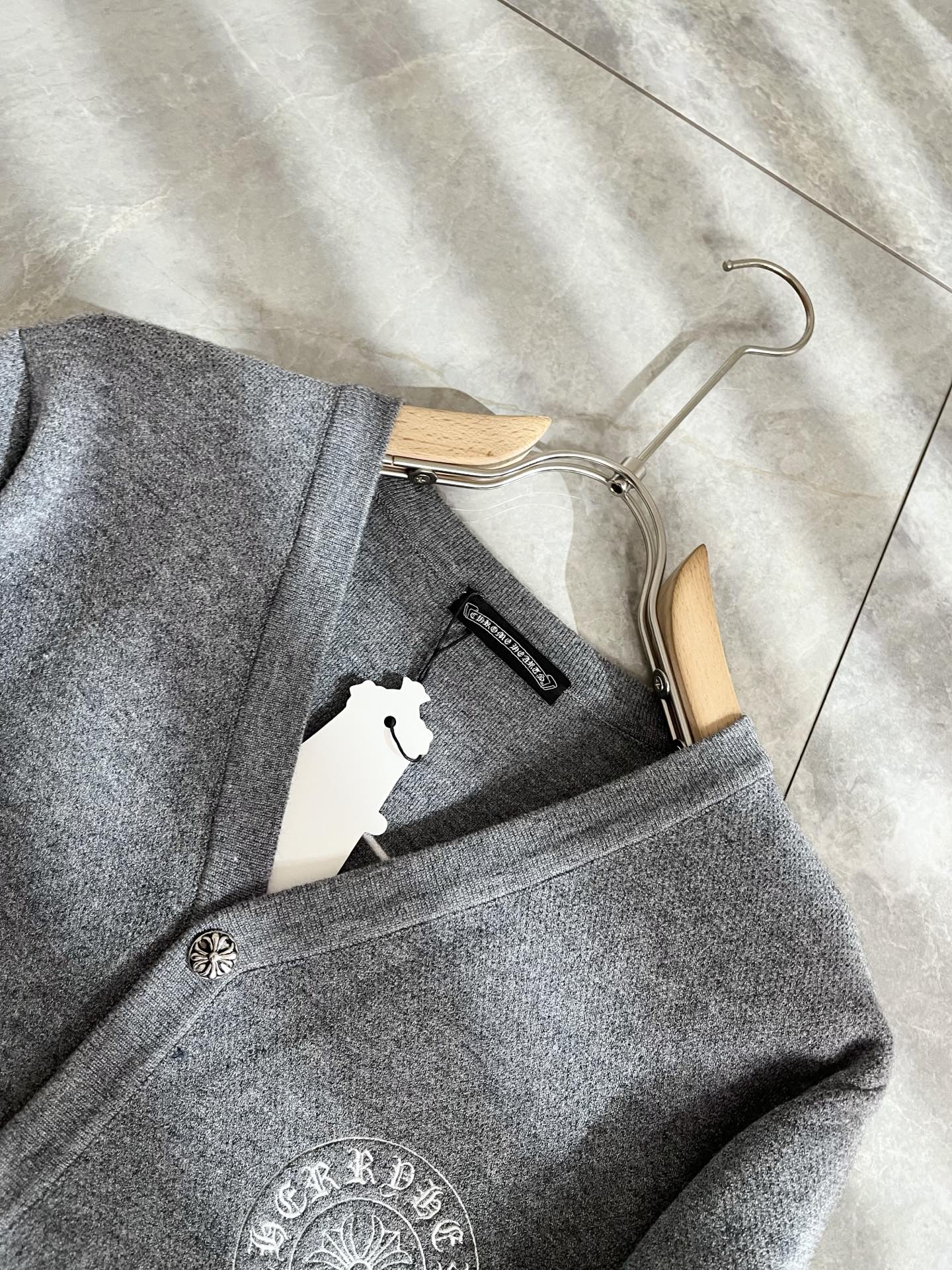 Chrome hear*s克*心 2025秋冬新款男女同款👫针织羊毛开衫，一款让你从心底认可秋冬必备羊毛