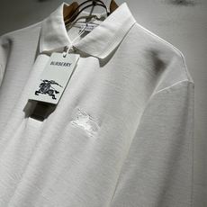 Bur*erry 巴*莉 2025秋冬新款男士长袖Polo衫,品牌最新设计元素!既不单调也不复杂,恰到好 Bur*erry 巴*莉 2025秋冬新款男士长袖Polo衫,品牌最新设计元素!既不单调也不复杂,恰到好
