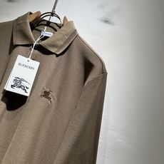 Bur*erry 巴*莉 2025秋冬新款男士长袖Polo衫,品牌最新设计元素!既不单调也不复杂,恰到好 Bur*erry 巴*莉 2025秋冬新款男士长袖Polo衫,品牌最新设计元素!既不单调也不复杂,恰到好