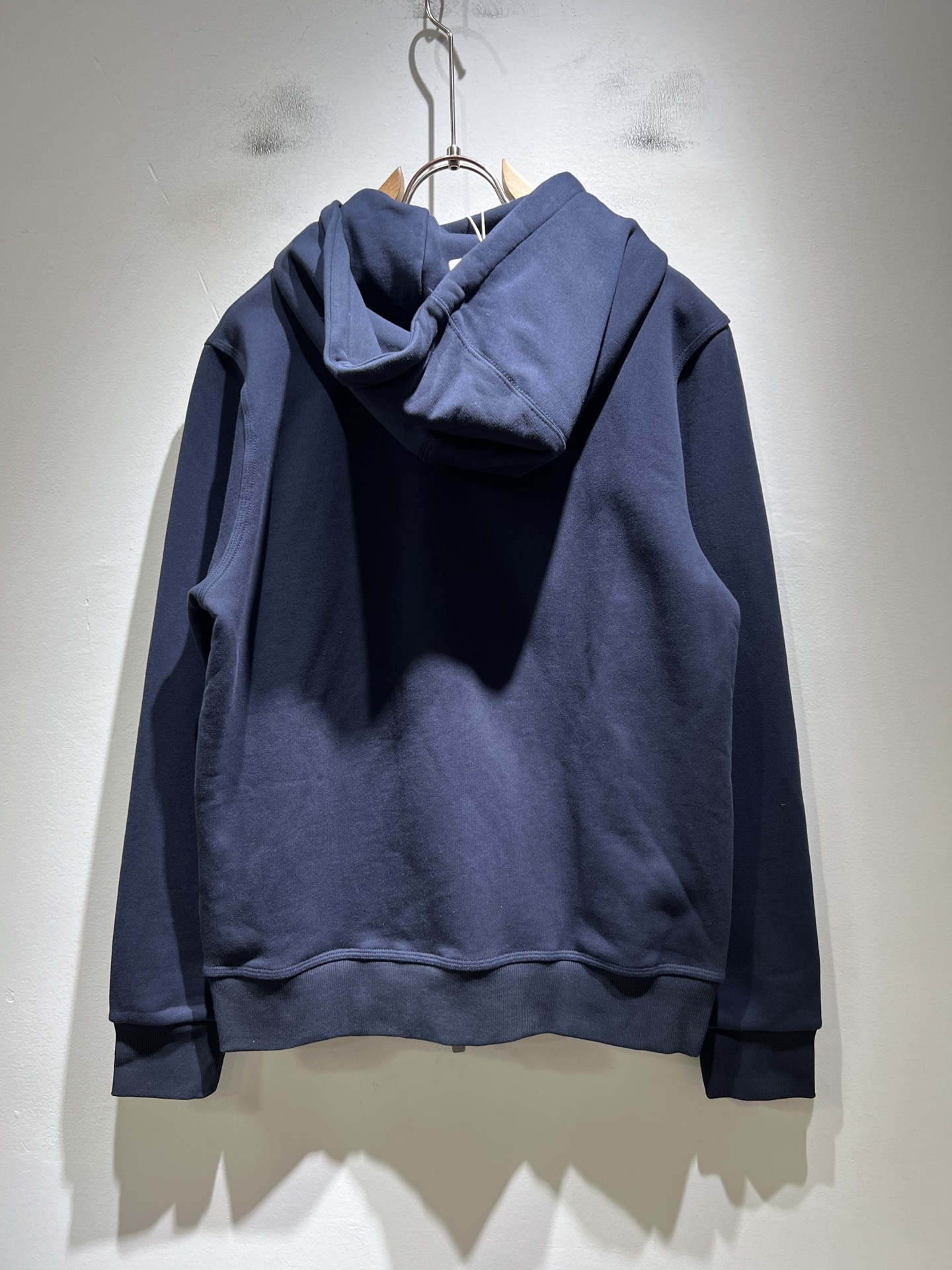 BURBER*Y巴*莉 2025秋冬新款男女同款👫基础休闲百搭棉质连帽卫衣，男女同款卫衣！贸易公司渠道稀