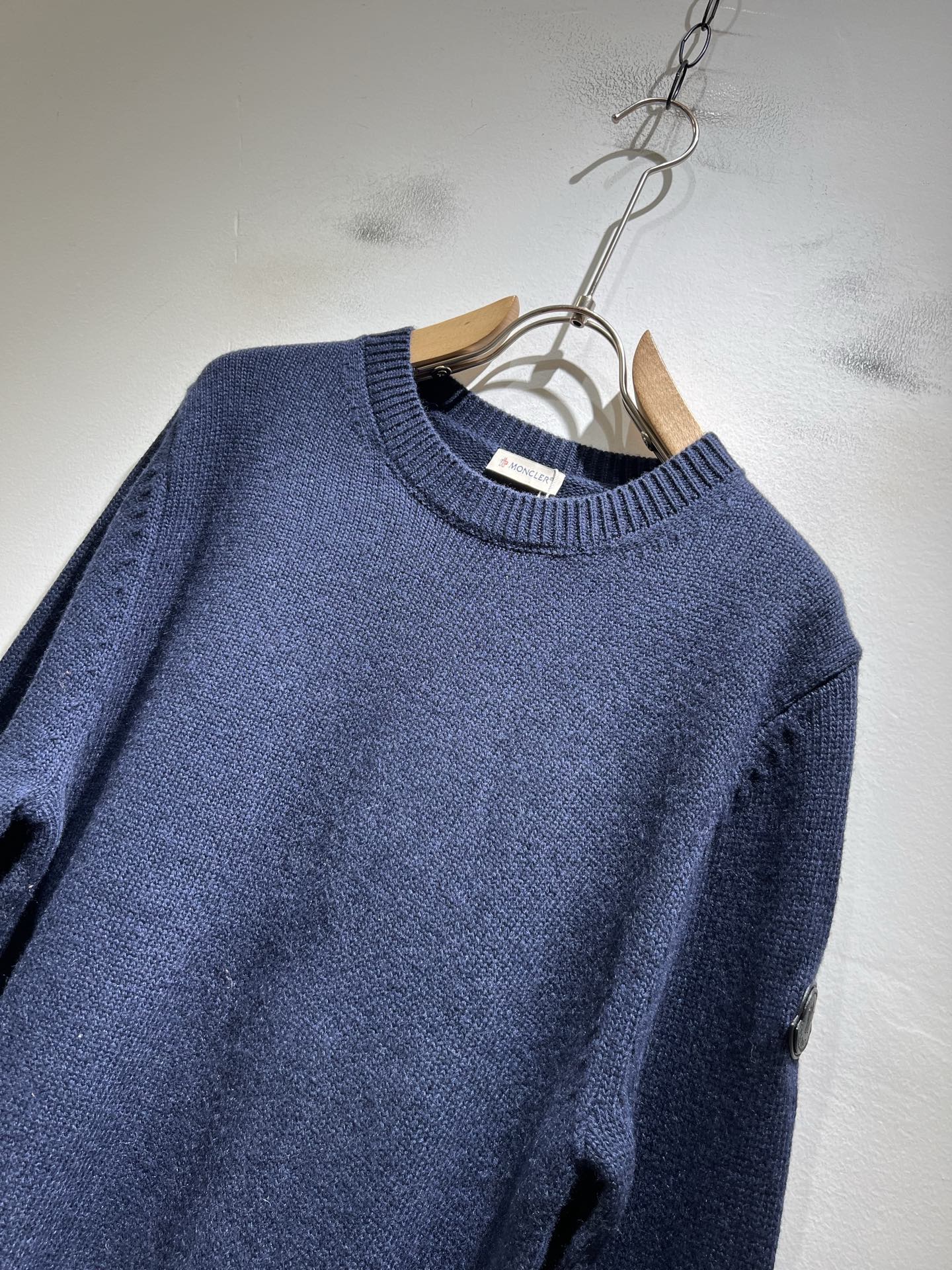 Moncl*r蒙*口 2025秋冬男女同款情侣款👫最新的贸易订单针织羊毛衫，全品相！！网红款！工艺采用针