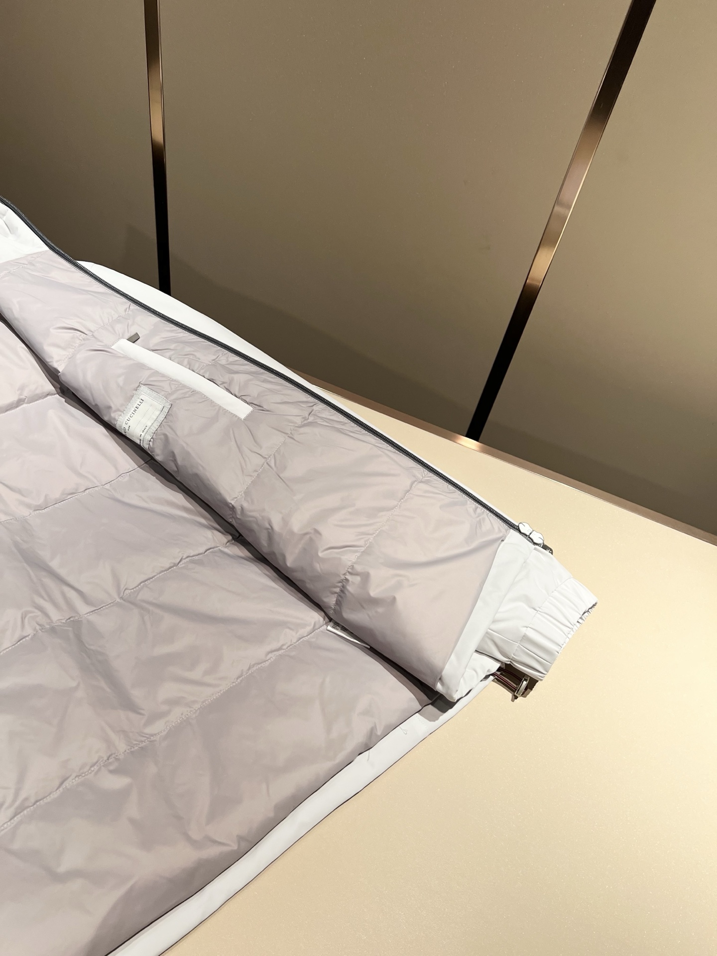 BC-Brunello Cucineli 2025秋冬男女同款👫羽绒服外套，羽绒面料夹克 防水羽绒服保暖