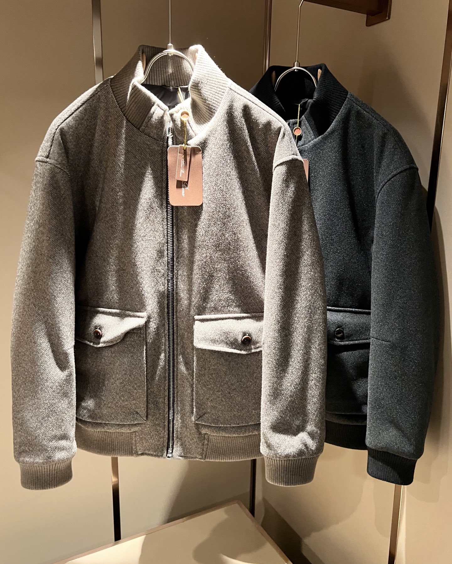 Loro Piana诺悠翩雅 2025秋冬新款男女同款👫 羊毛羽绒服外套！贸易公司渠道稀出，同步官网发售