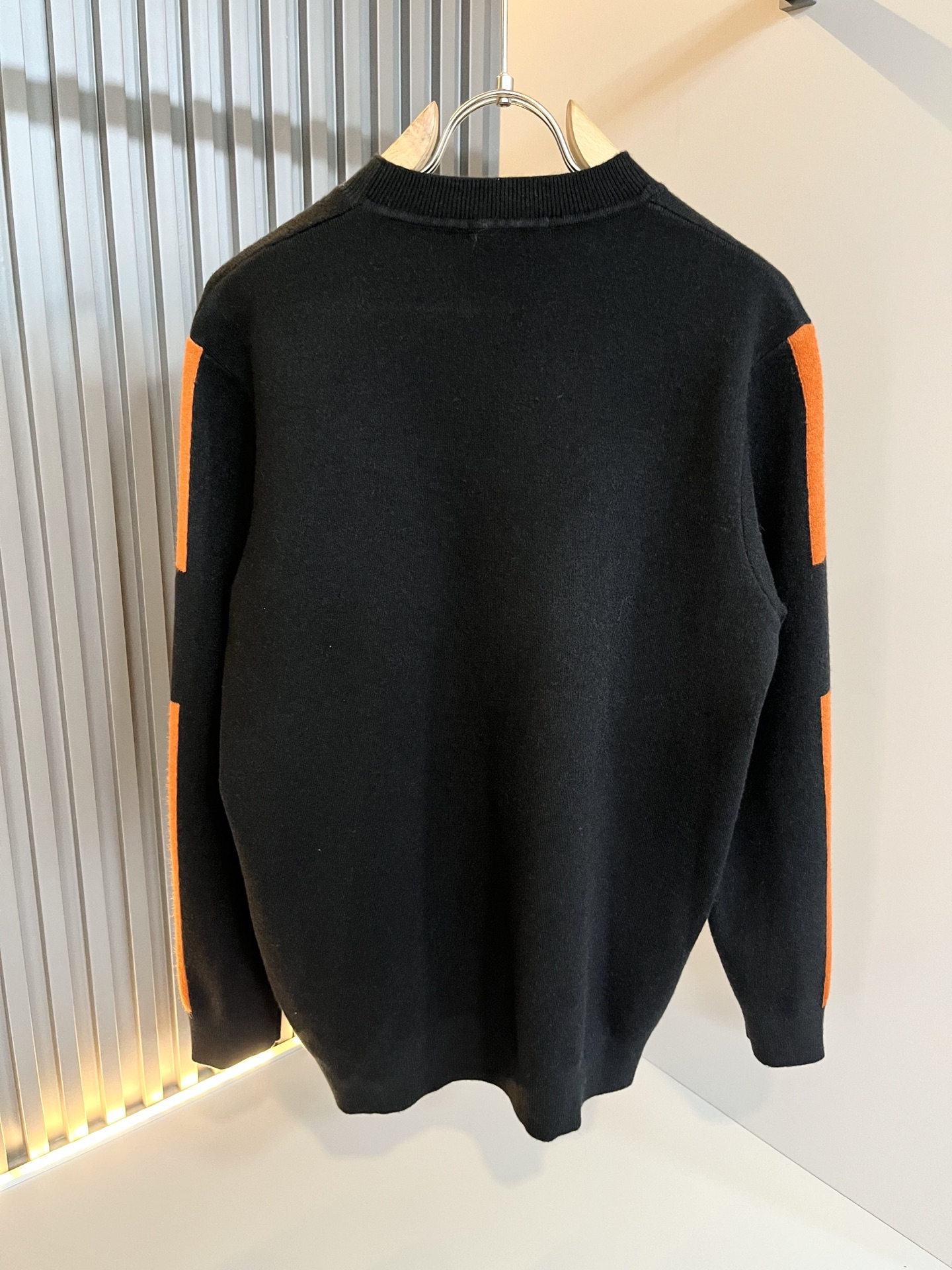 Her*mes爱*仕2025秋冬新款男士针织羊毛衫，全新升级百搭基础款，低调奢华，品格之选！甄选优质精选