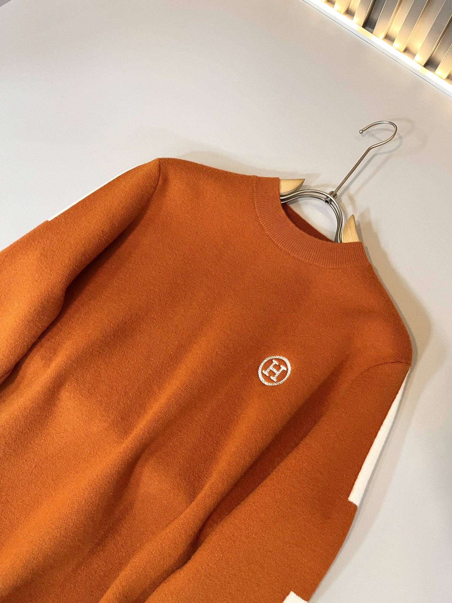 Her*mes爱*仕2025秋冬新款男士针织羊毛衫，全新升级百搭基础款，低调奢华，品格之选！甄选优质精选