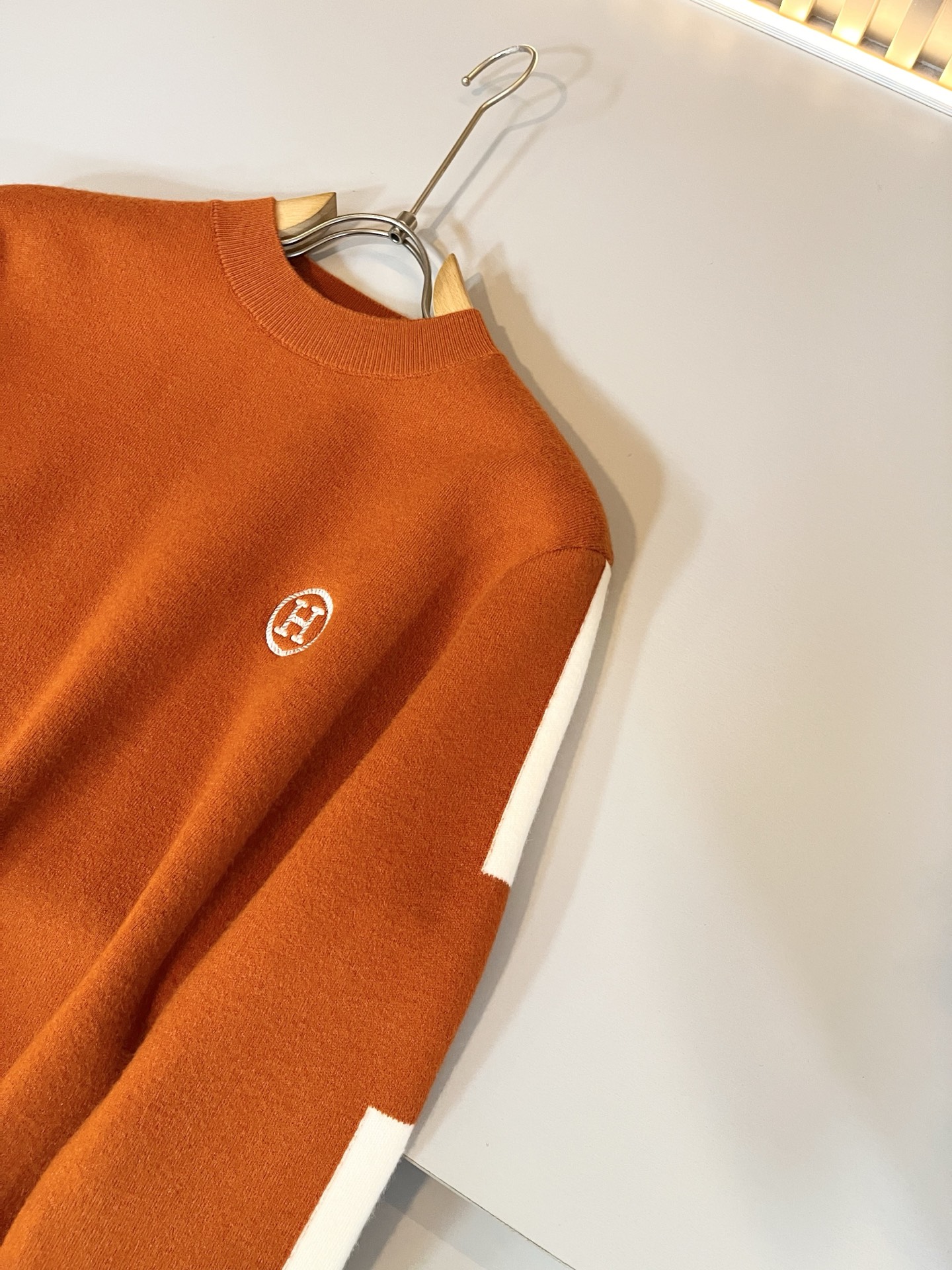 Her*mes爱*仕2025秋冬新款男士针织羊毛衫，全新升级百搭基础款，低调奢华，品格之选！甄选优质精选