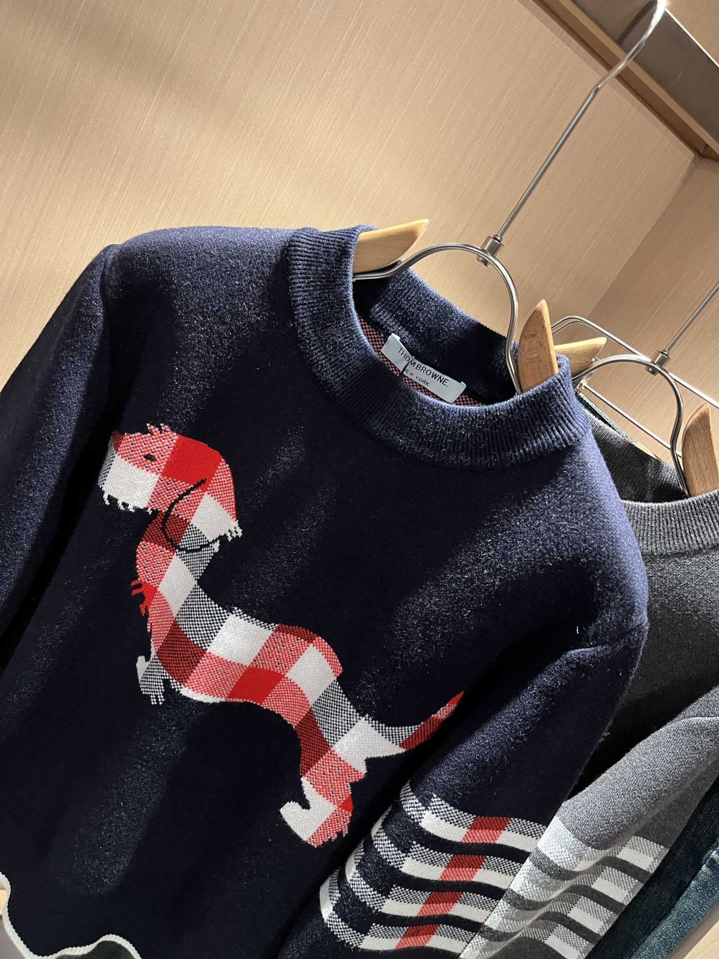 ThomBrow*e汤姆*朗2025秋冬新款男女同款👫针织羊毛衫，今年的专柜新品，男女同款👫超软羊毛面料