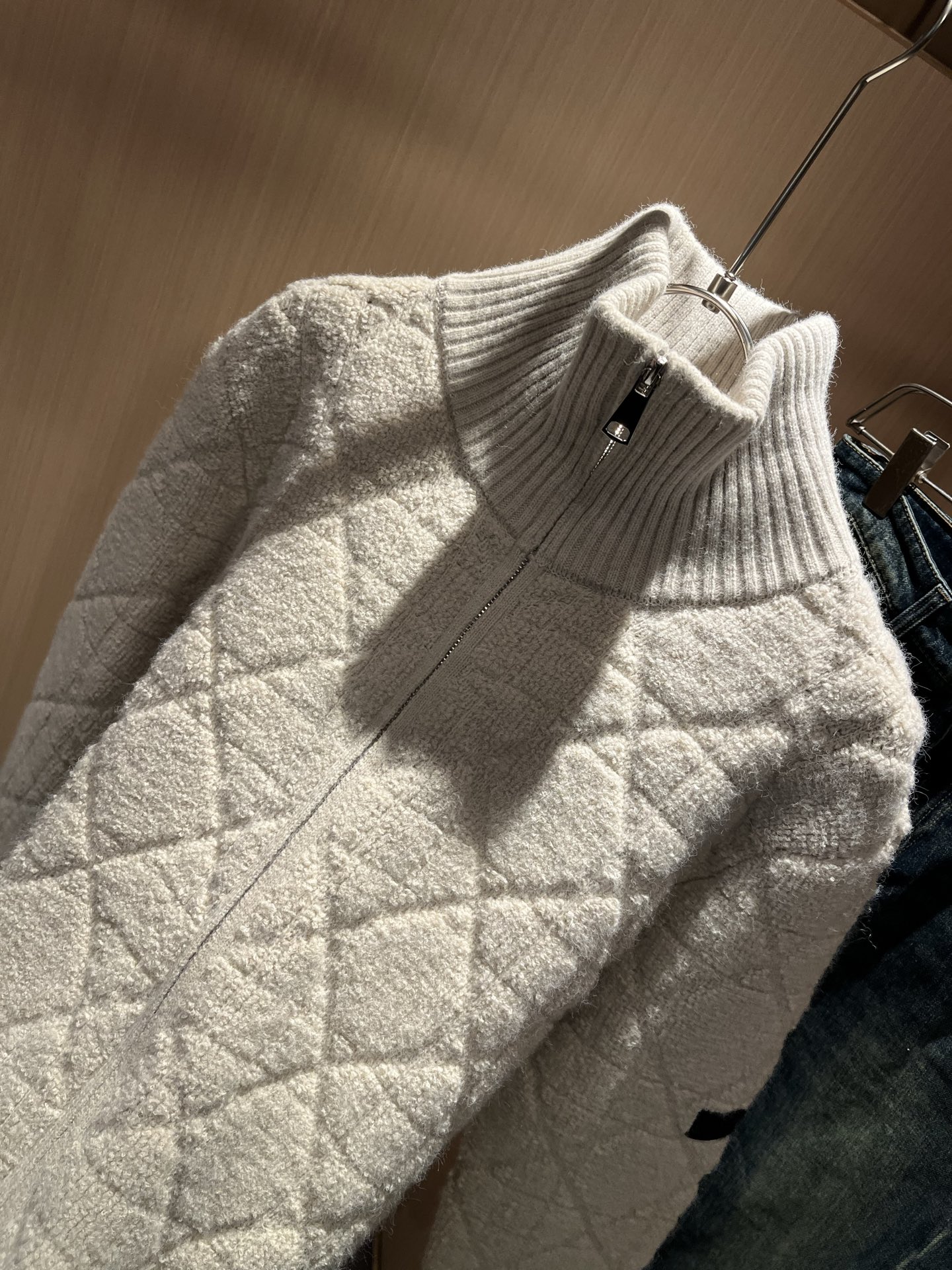 Dio*迪家 2025秋冬新款男女同款👫针织羊毛开衫，专柜同步发售！定制专属羊毛🐑面料，从容百搭，档次极