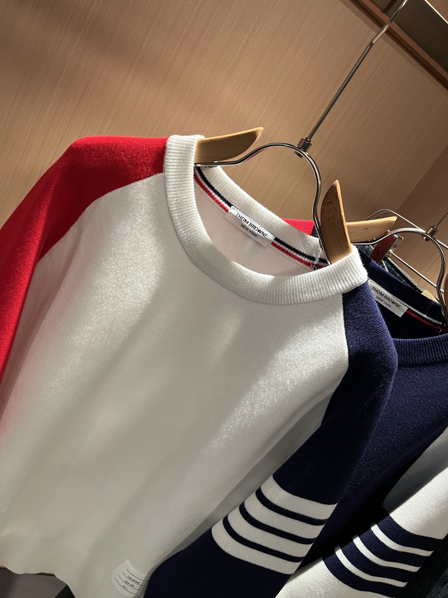 ThomBrow*e汤姆*朗2025秋冬新款男女同款👫针织羊毛衫，今年的专柜新品，男女同款👫超软羊毛面料