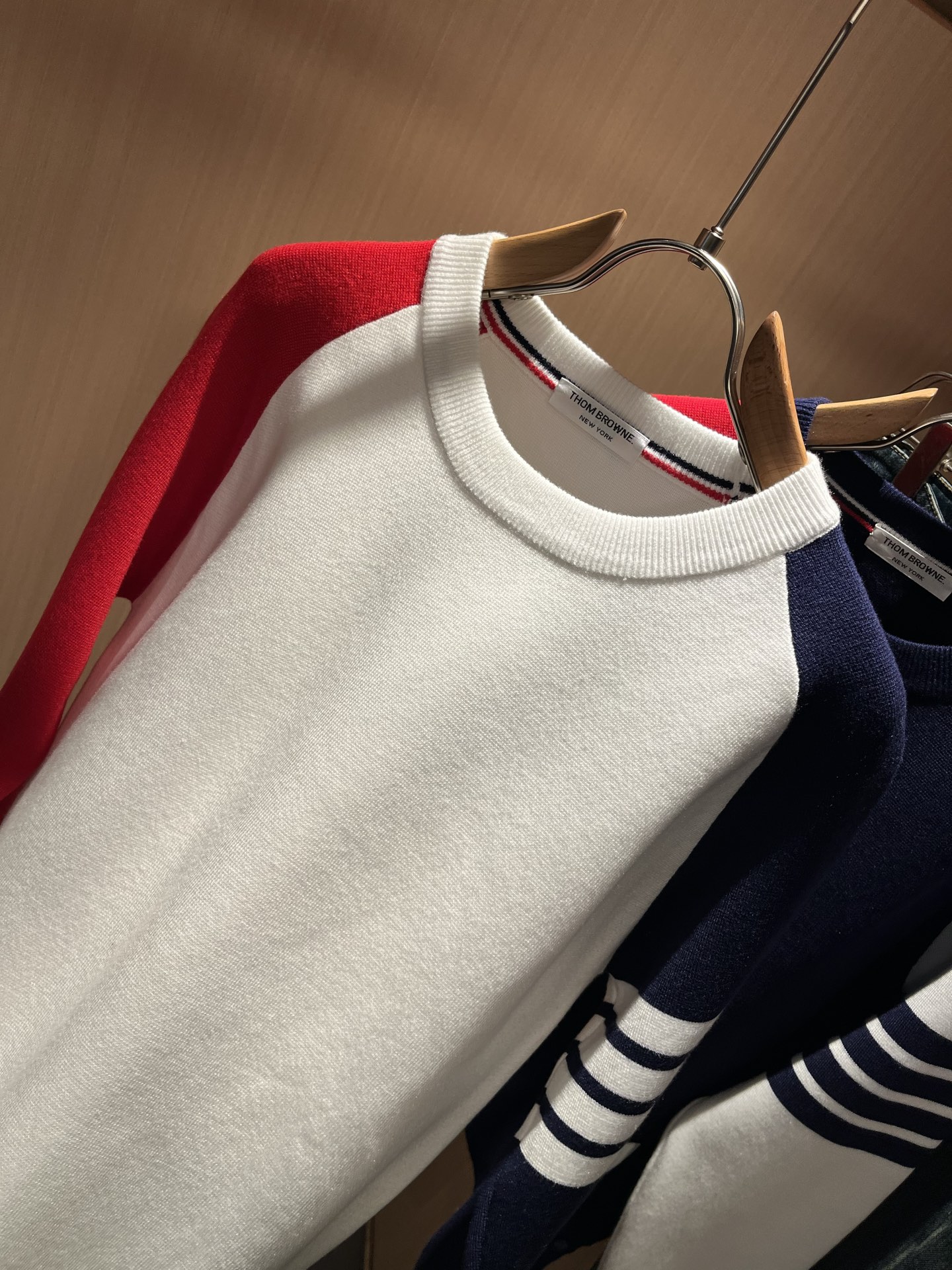 ThomBrow*e汤姆*朗2025秋冬新款男女同款👫针织羊毛衫，今年的专柜新品，男女同款👫超软羊毛面料