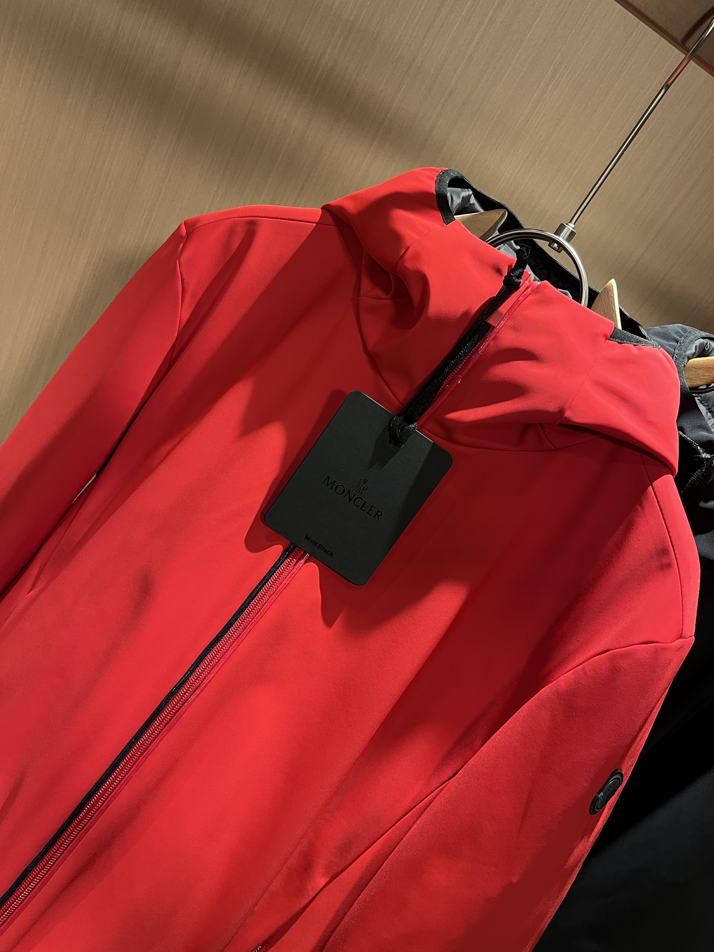 Mon*ler蒙口 2025秋冬新款男女同款👫羽绒服 ！年度的压轴款登场...匠心技艺于一身的经典款.高