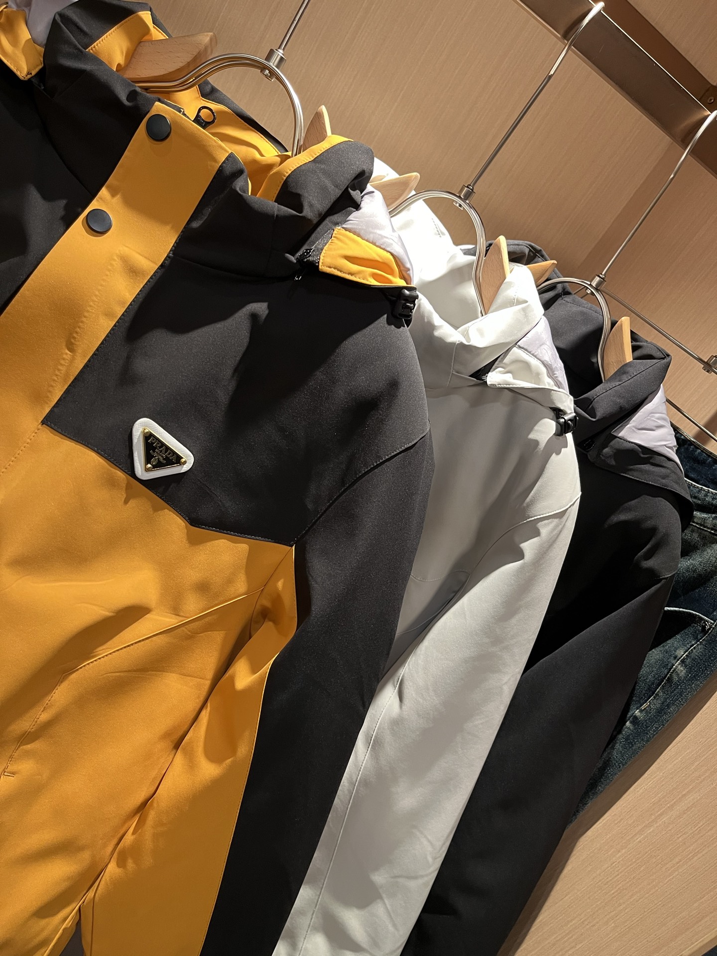 PRAD*A普*达2025秋冬休闲棉服夹克外套，最新时尚休闲拉链夹克，时尚夹克外套!贸易公司渠道稀出，同