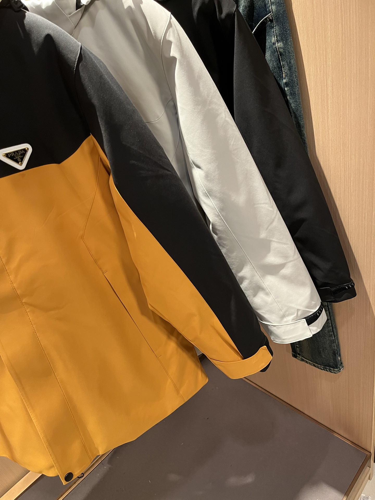 PRAD*A普*达2025秋冬休闲棉服夹克外套，最新时尚休闲拉链夹克，时尚夹克外套!贸易公司渠道稀出，同