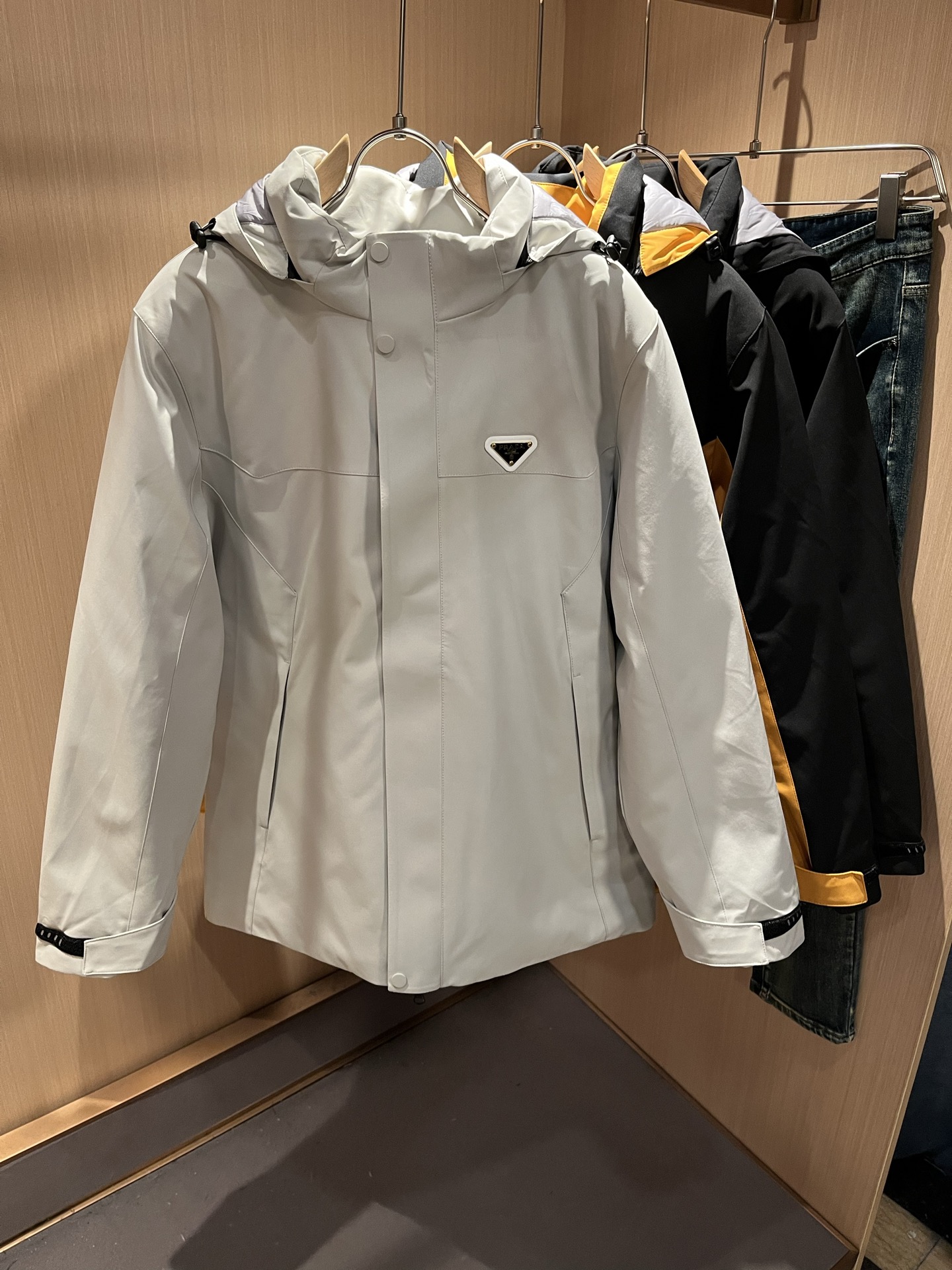 PRAD*A普*达2025秋冬休闲棉服夹克外套，最新时尚休闲拉链夹克，时尚夹克外套!贸易公司渠道稀出，同