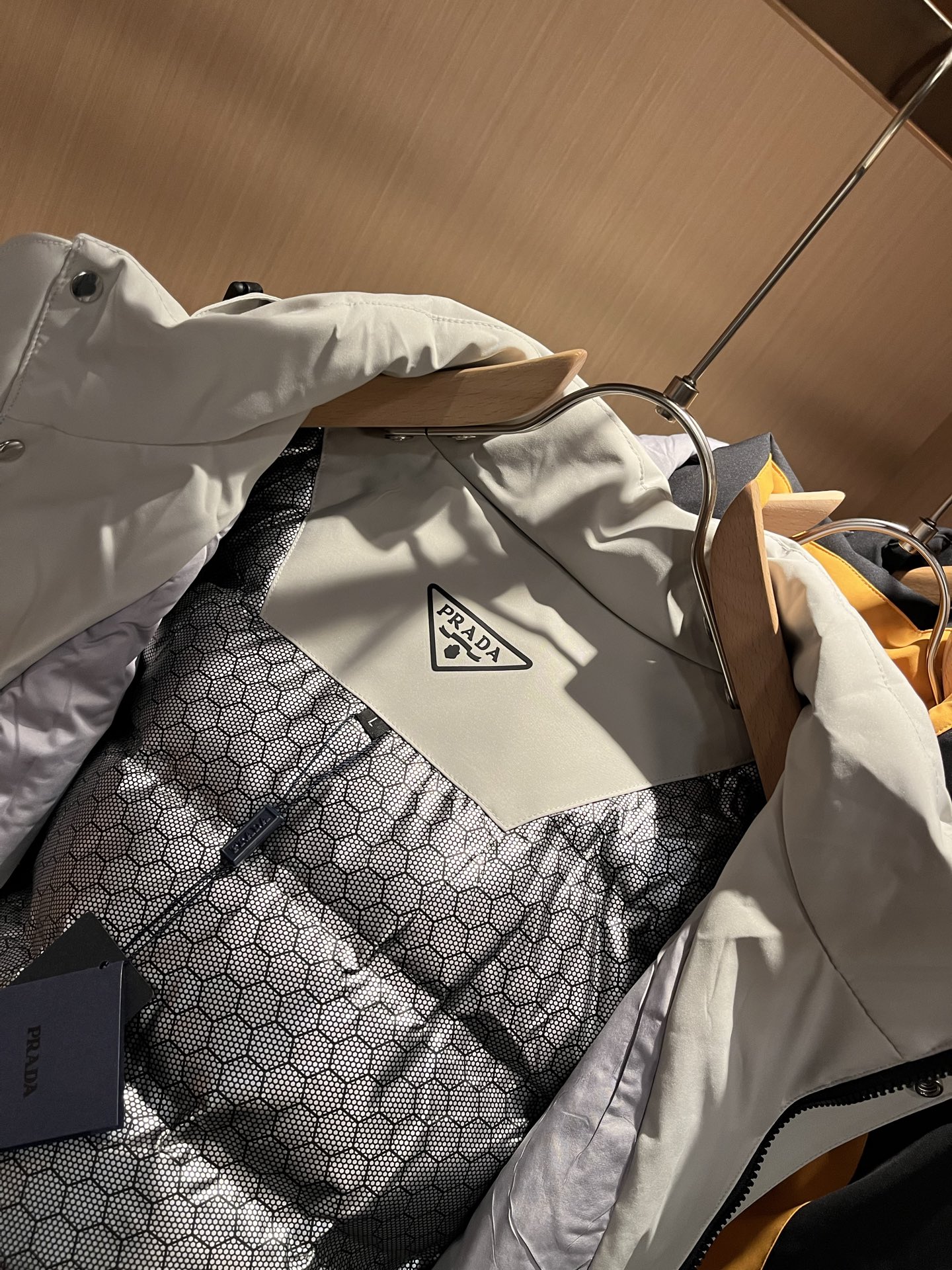 PRAD*A普*达2025秋冬休闲棉服夹克外套，最新时尚休闲拉链夹克，时尚夹克外套!贸易公司渠道稀出，同