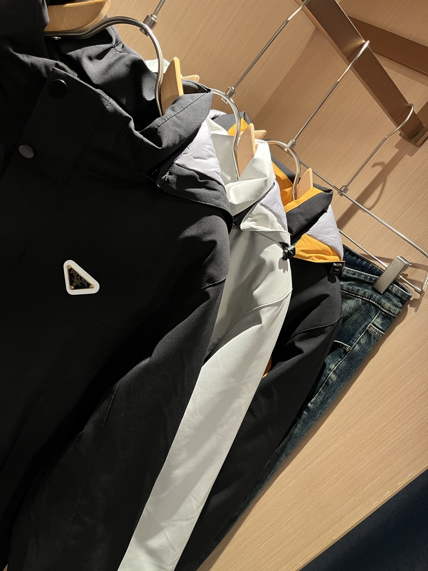 PRAD*A普*达2025秋冬休闲棉服夹克外套，最新时尚休闲拉链夹克，时尚夹克外套!贸易公司渠道稀出，同