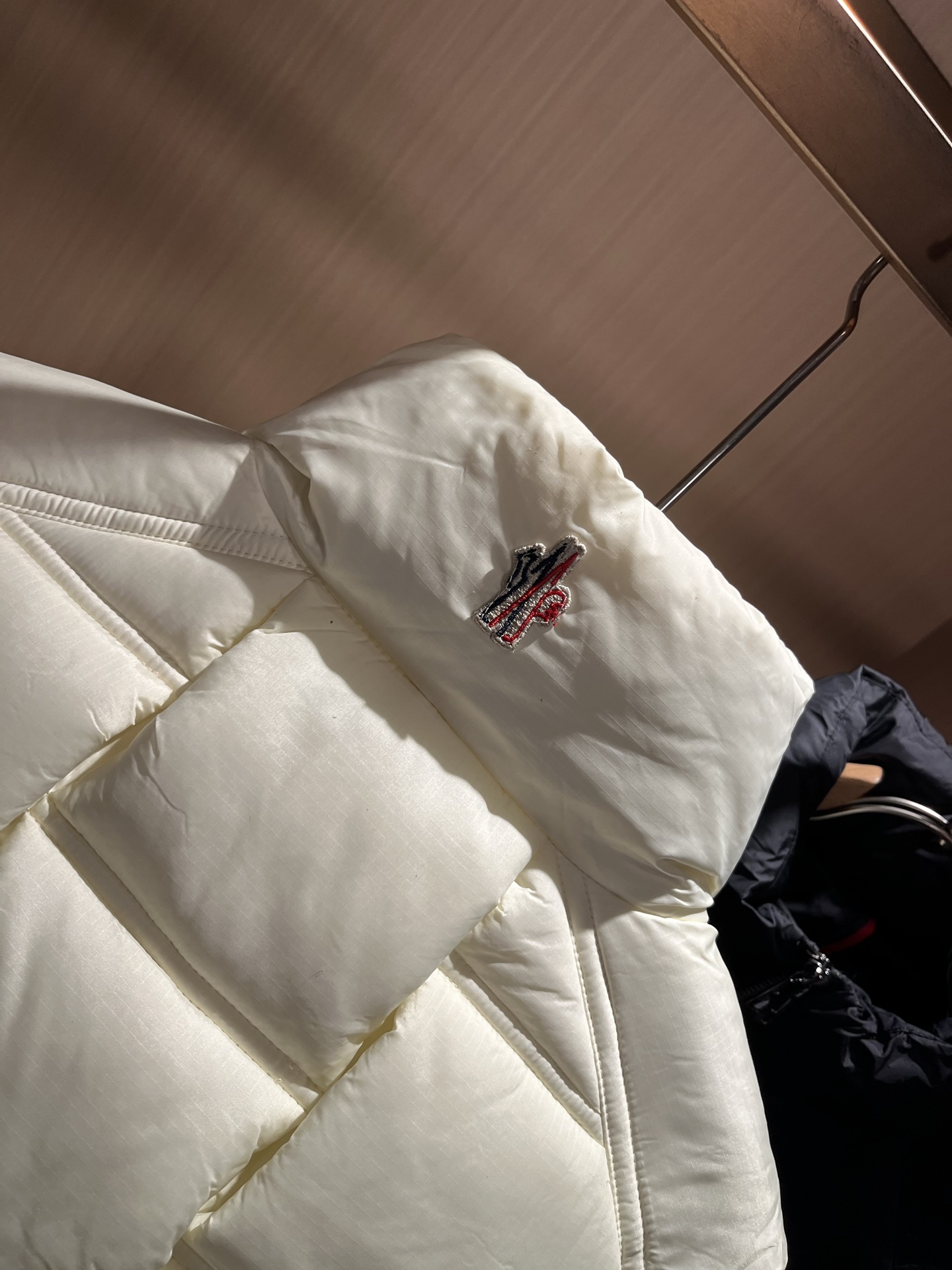 Mon*ler蒙口 2025秋冬新款男女同款👫羽绒马甲 ！年度的压轴款登场...匠心技艺于一身的经典款.