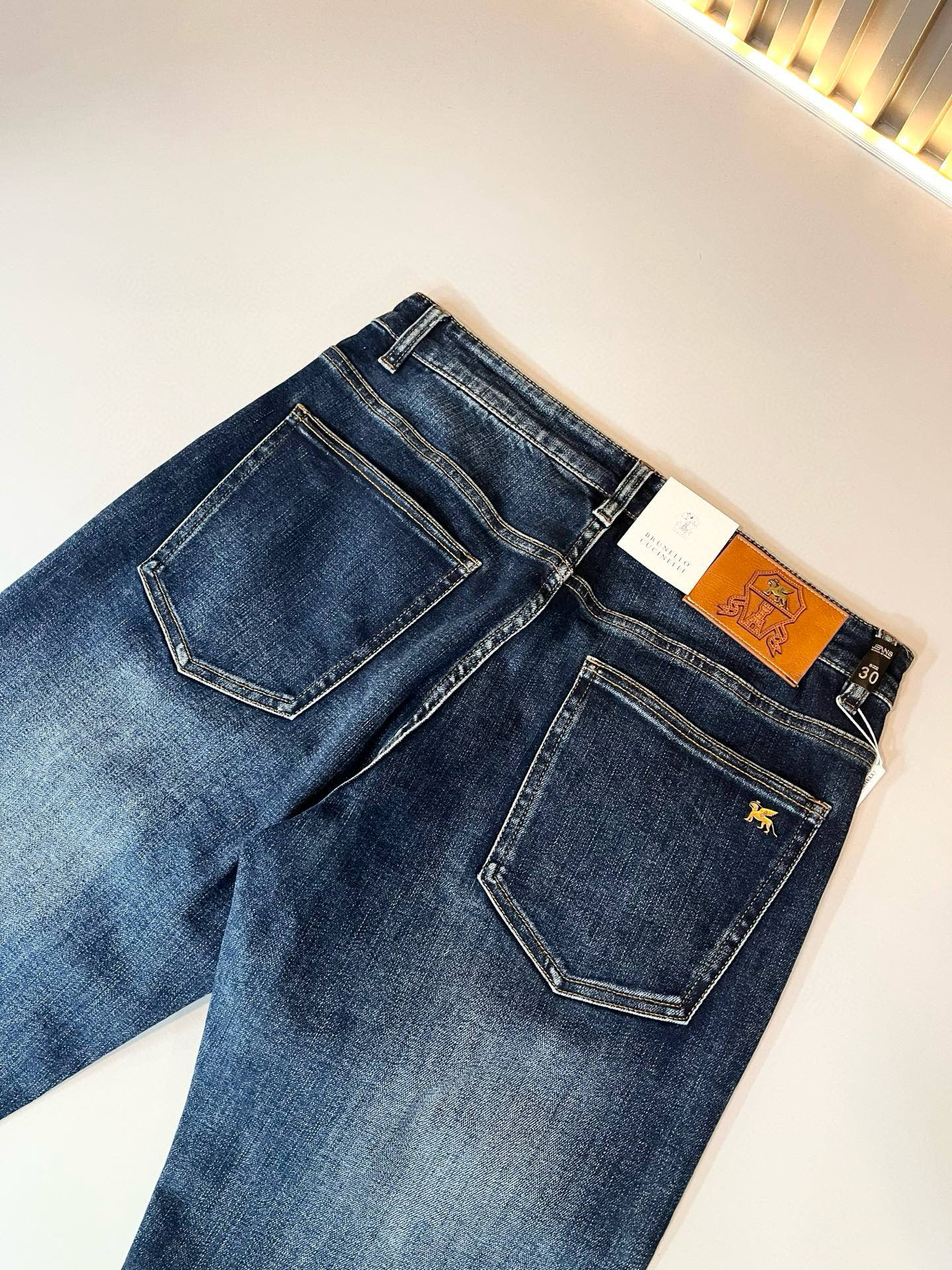 BC-Brunello Cucineli 2025秋冬新品男士时装款高端休闲牛仔裤，香港洋行渠道货，日本