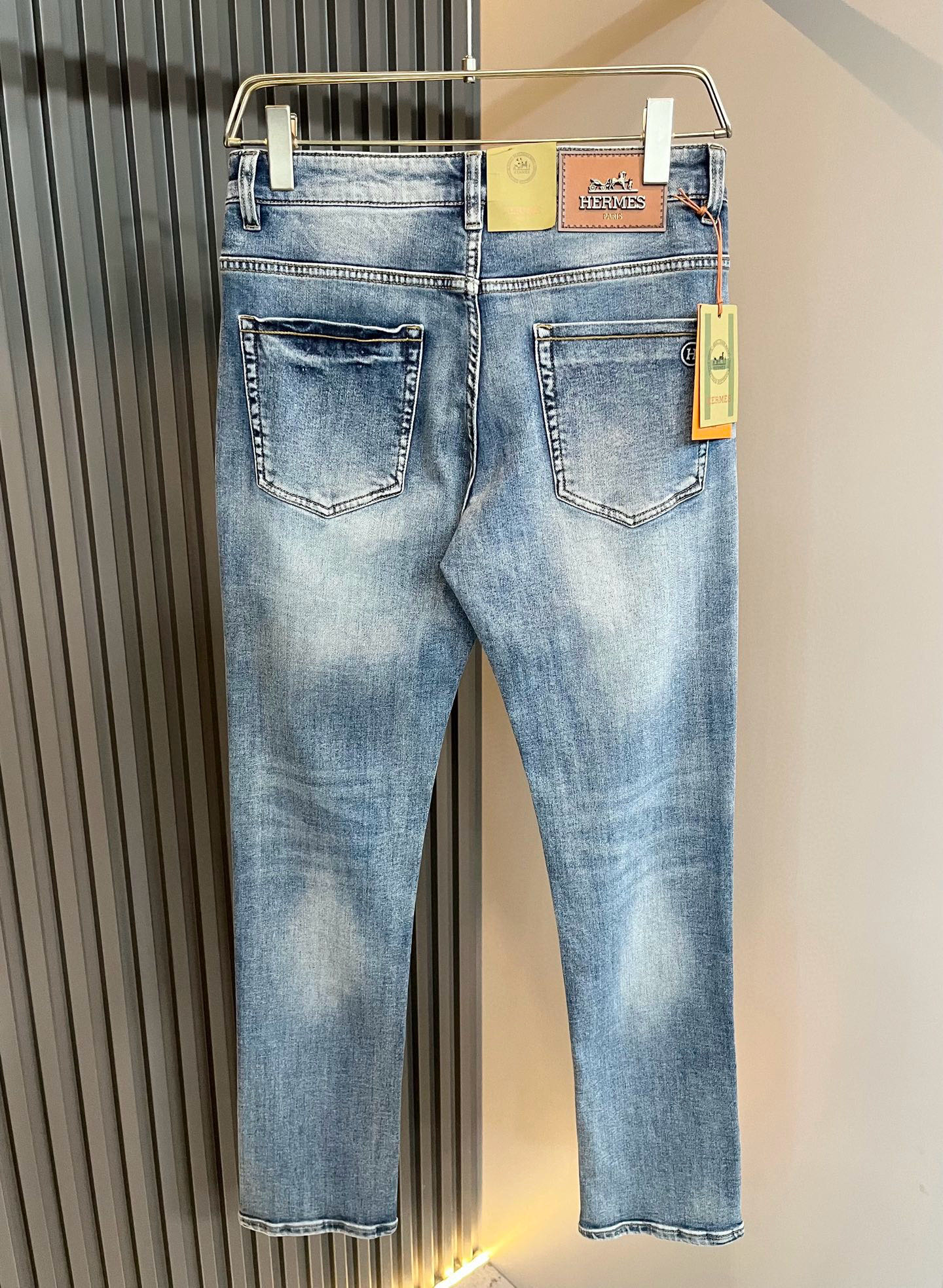 HERM*S 爱*仕 2025秋冬男士高端丹宁水洗小直筒牛仔裤 海外贸易公司渠道订单 ！男士修身直筒牛仔