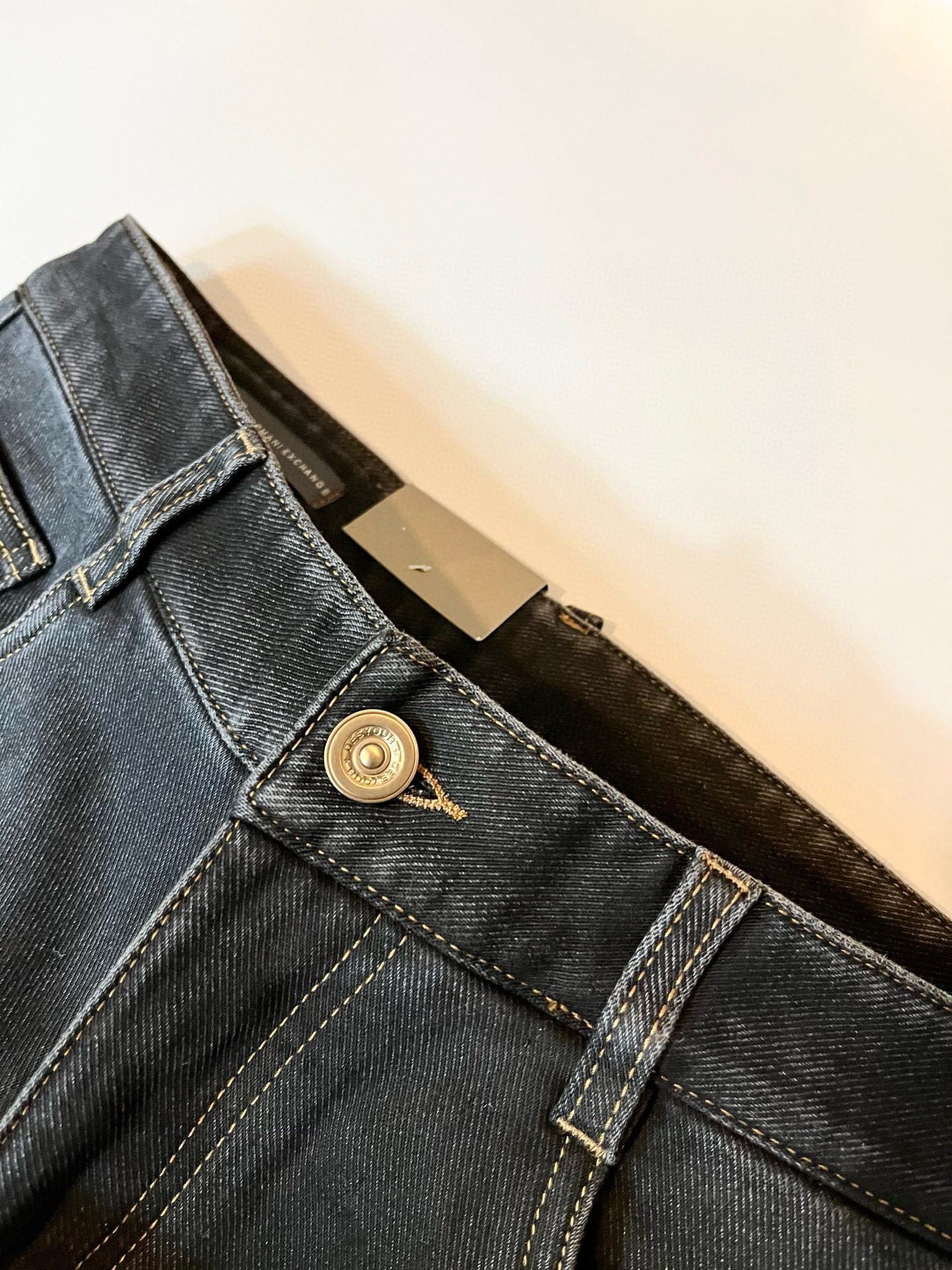 Arman阿*尼2025秋冬新款男士小直筒牛仔裤，贸易公司订单！官网同步 经典之作很好搭配衣服哦 怎么穿