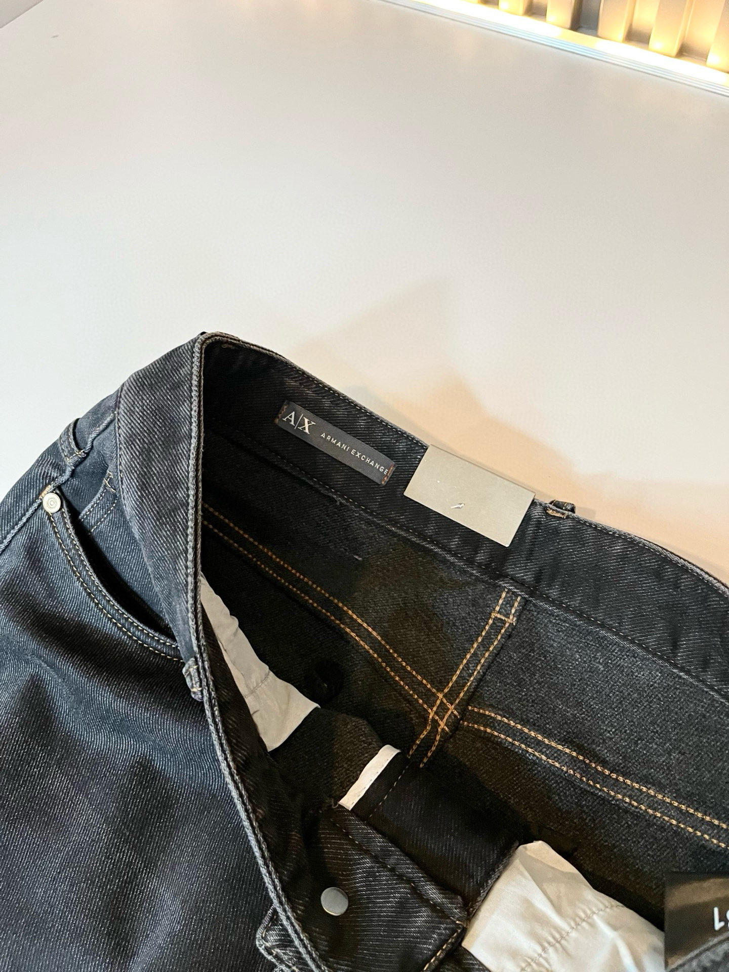 Arman阿*尼2025秋冬新款男士小直筒牛仔裤，贸易公司订单！官网同步 经典之作很好搭配衣服哦 怎么穿