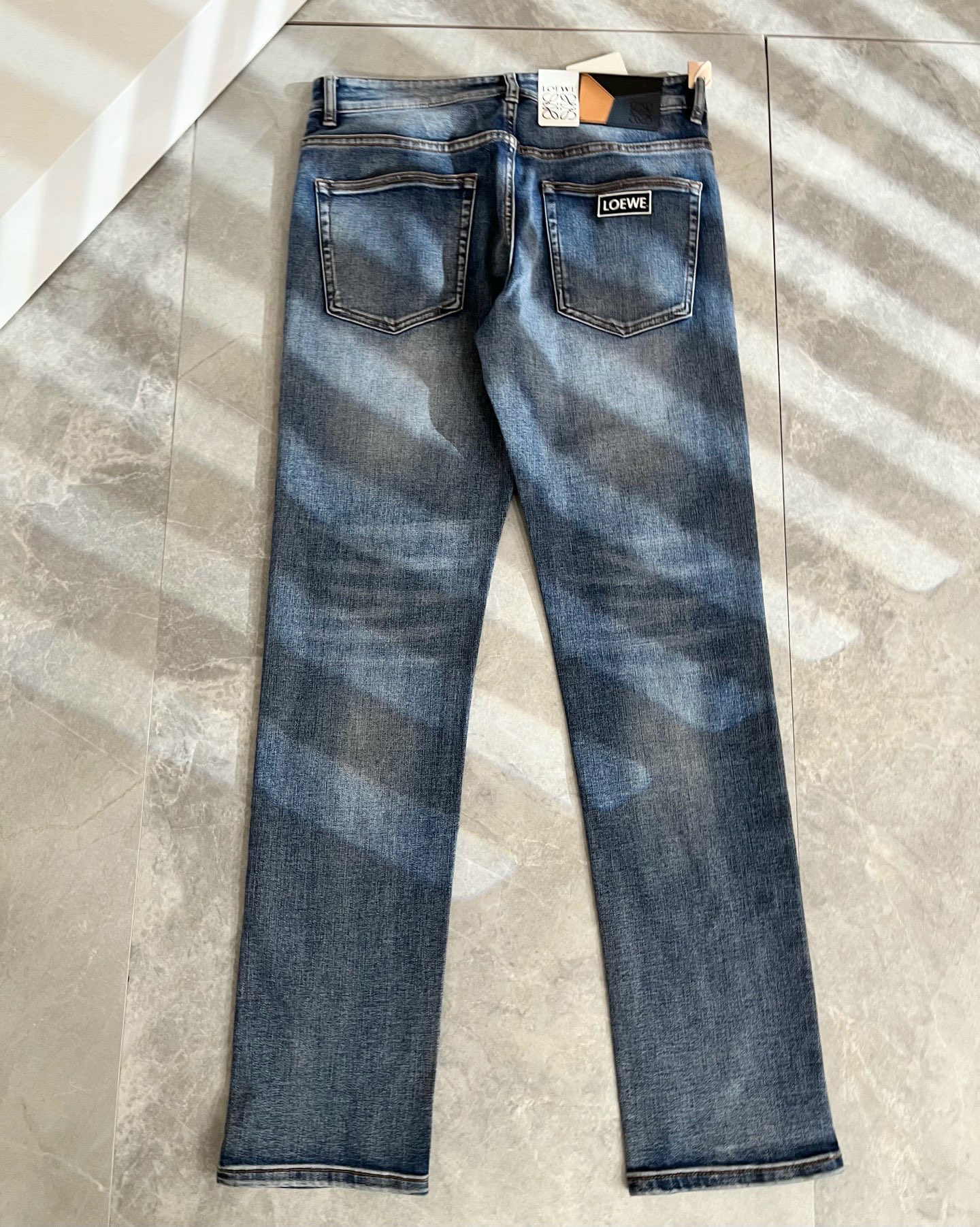 LO*WE/罗*威2025秋冬新品男士时装款高端休闲裤，香港洋行渠道货，日本原厂出品，纯血统品质，完美延