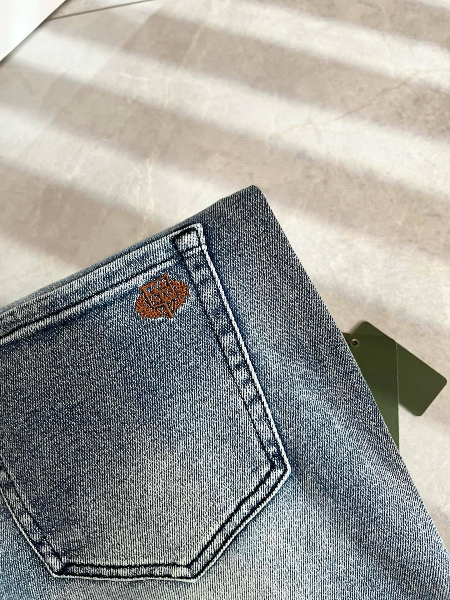 Loro Piana诺悠翩雅 2025秋冬新品男士时装款高端休闲裤，香港洋行渠道货，日本原厂出品，纯血统