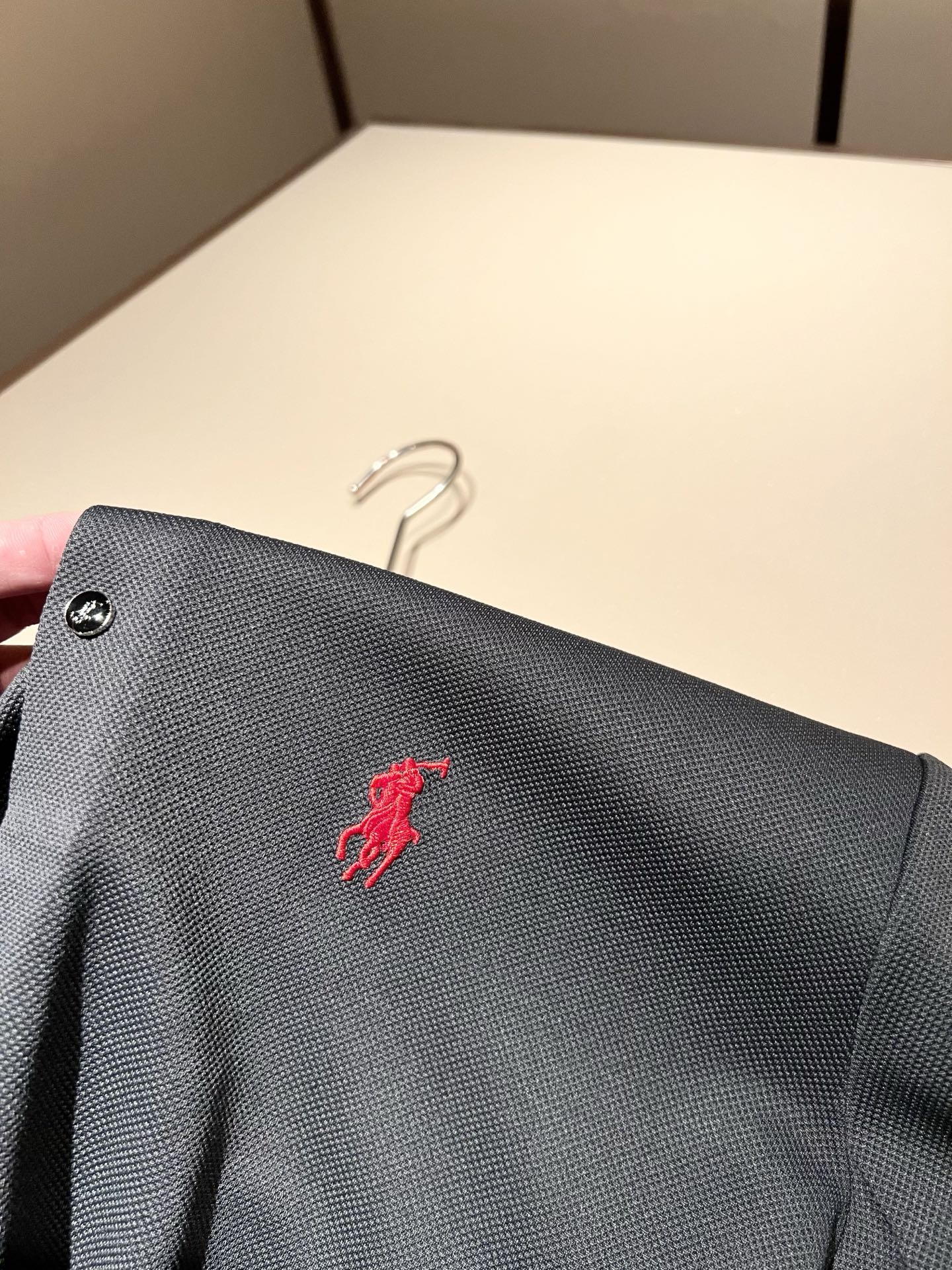 保罗POLOSPORT 2025秋冬新款男士长袖Polo衫，简约纯色时尚款不乏有许多设计大咖们都对于纯色