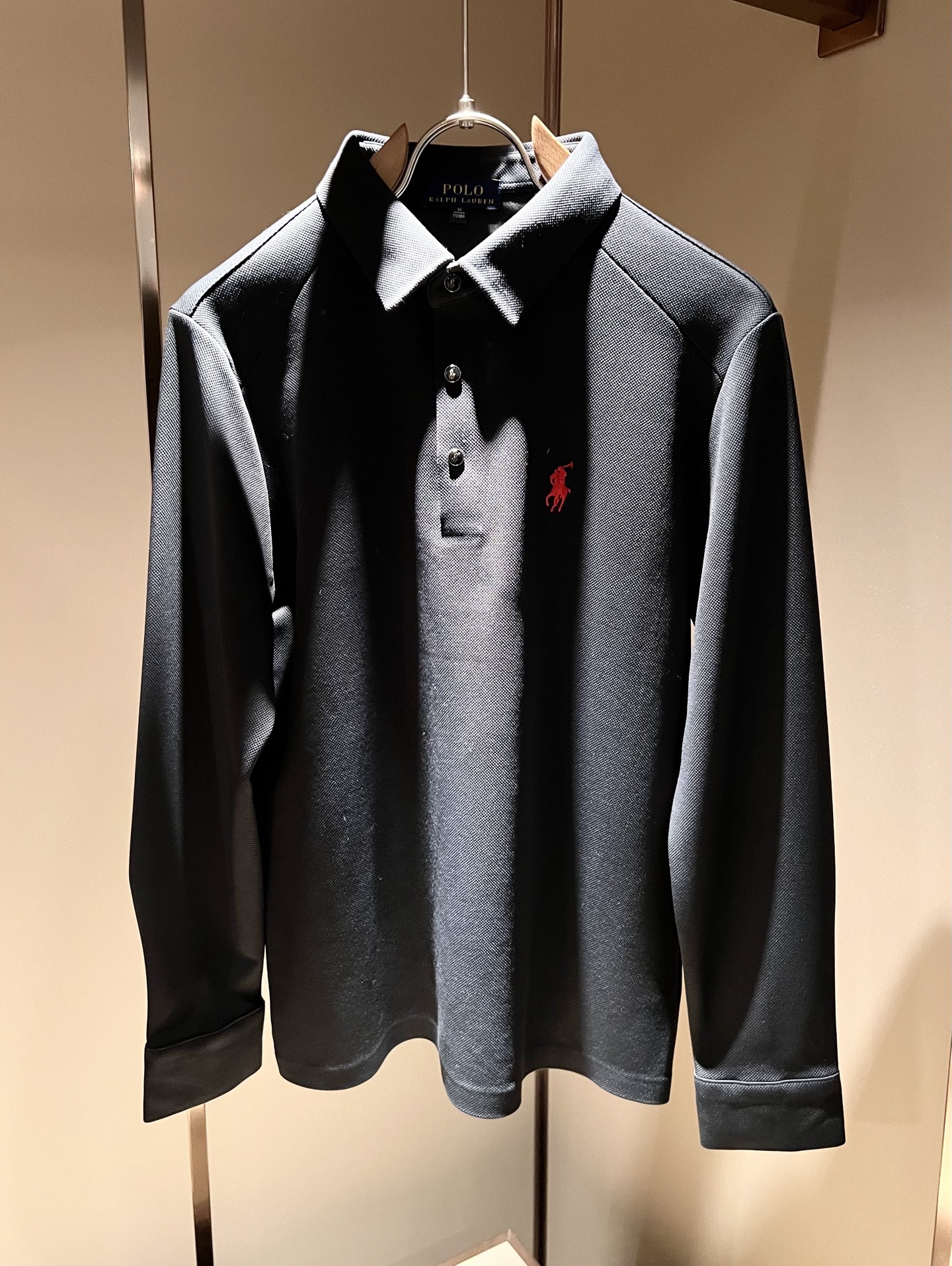 保罗POLOSPORT 2025秋冬新款男士长袖Polo衫，简约纯色时尚款不乏有许多设计大咖们都对于纯色