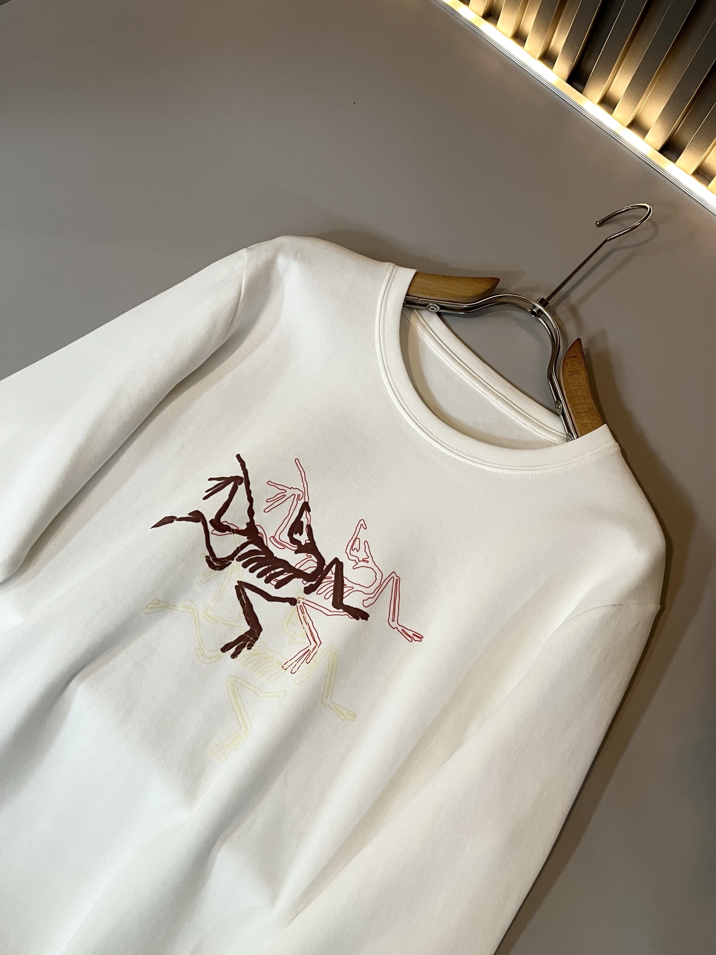 ARCTER*X始*祖鸟 2025秋冬新款男女同款👫休闲打底衫，户外品牌可能大家第一想到的就是加拿大鹅、