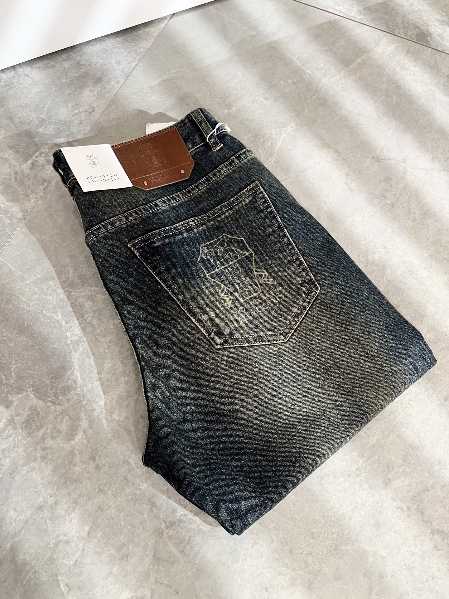 BC-Brunello Cucineli 2025秋冬新品男士时装款高端休闲牛仔裤，香港洋行渠道货，日本