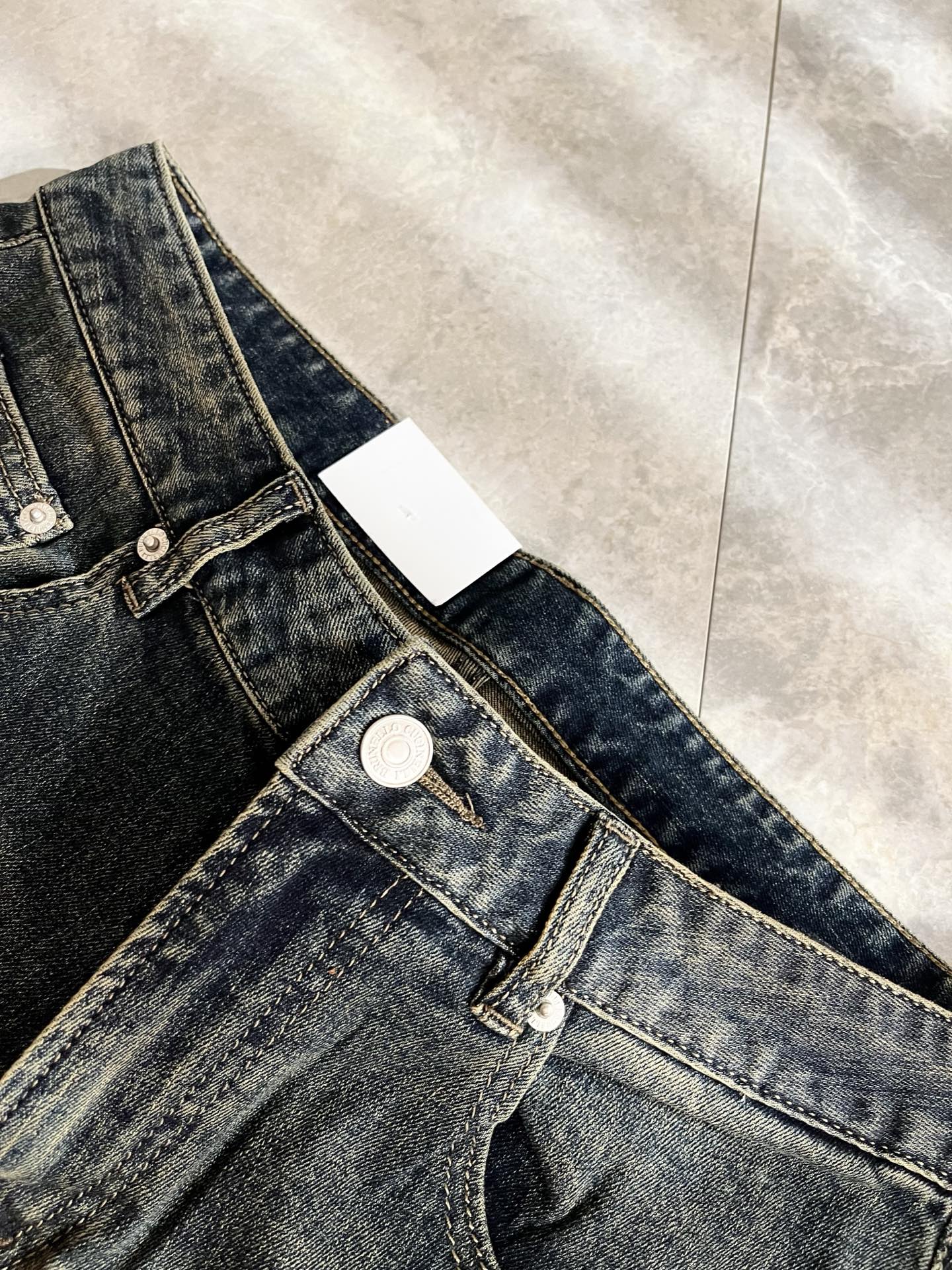 BC-Brunello Cucineli 2025秋冬新品男士时装款高端休闲牛仔裤，香港洋行渠道货，日本