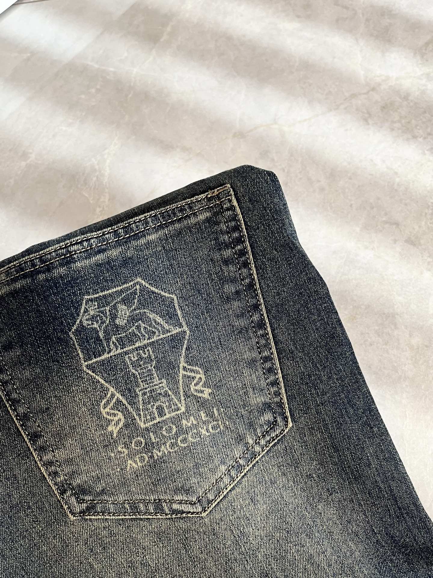 BC-Brunello Cucineli 2025秋冬新品男士时装款高端休闲牛仔裤，香港洋行渠道货，日本