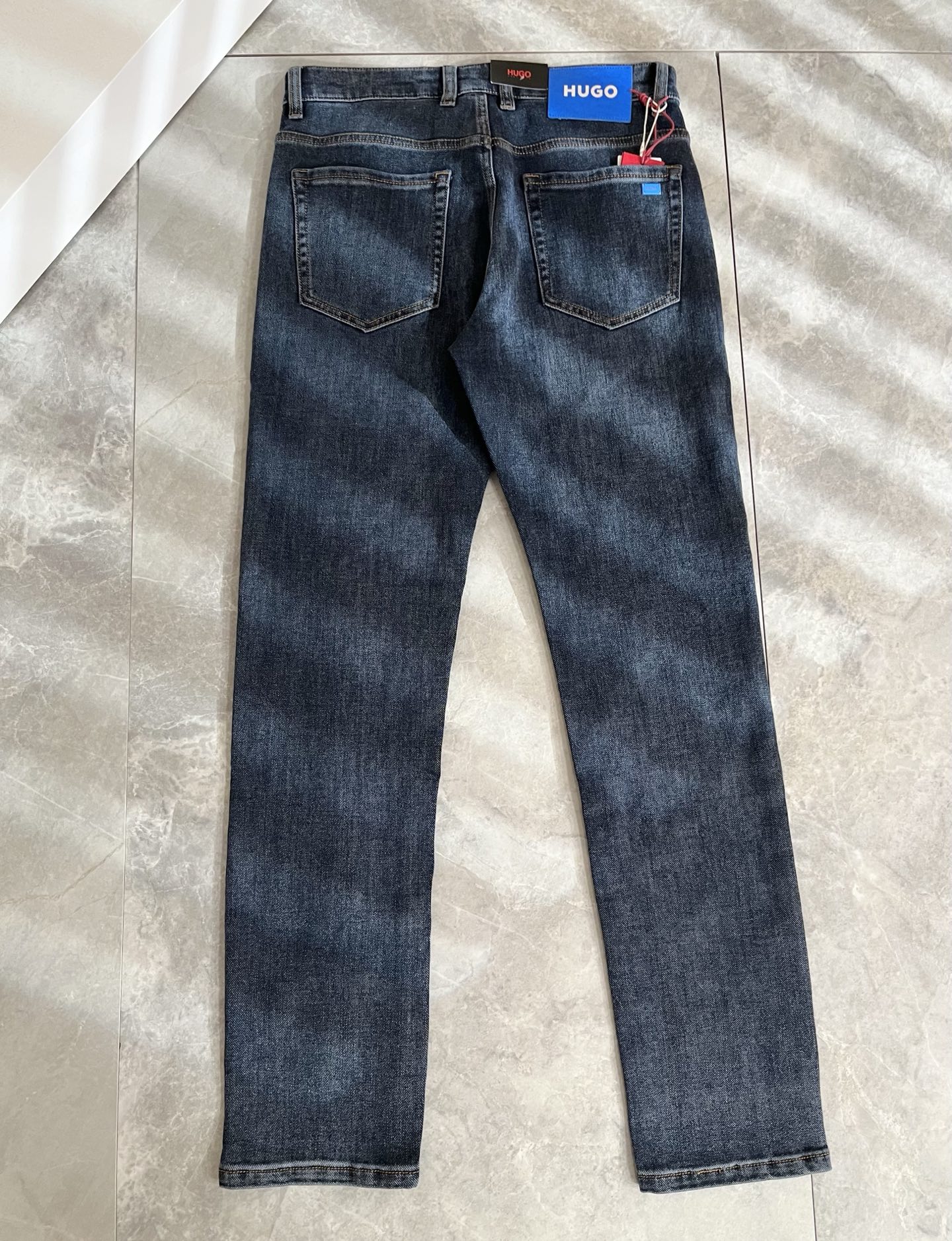 HUGO BOSS 雨果博斯 2025秋冬新品发售！牛仔高级百搭实用主义不哗众取宠！港澳台地区限定款！！